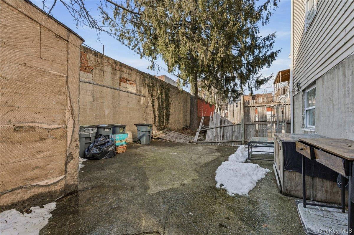 Single Family Victor  Bronx, NY 10462, MLS-966437-27