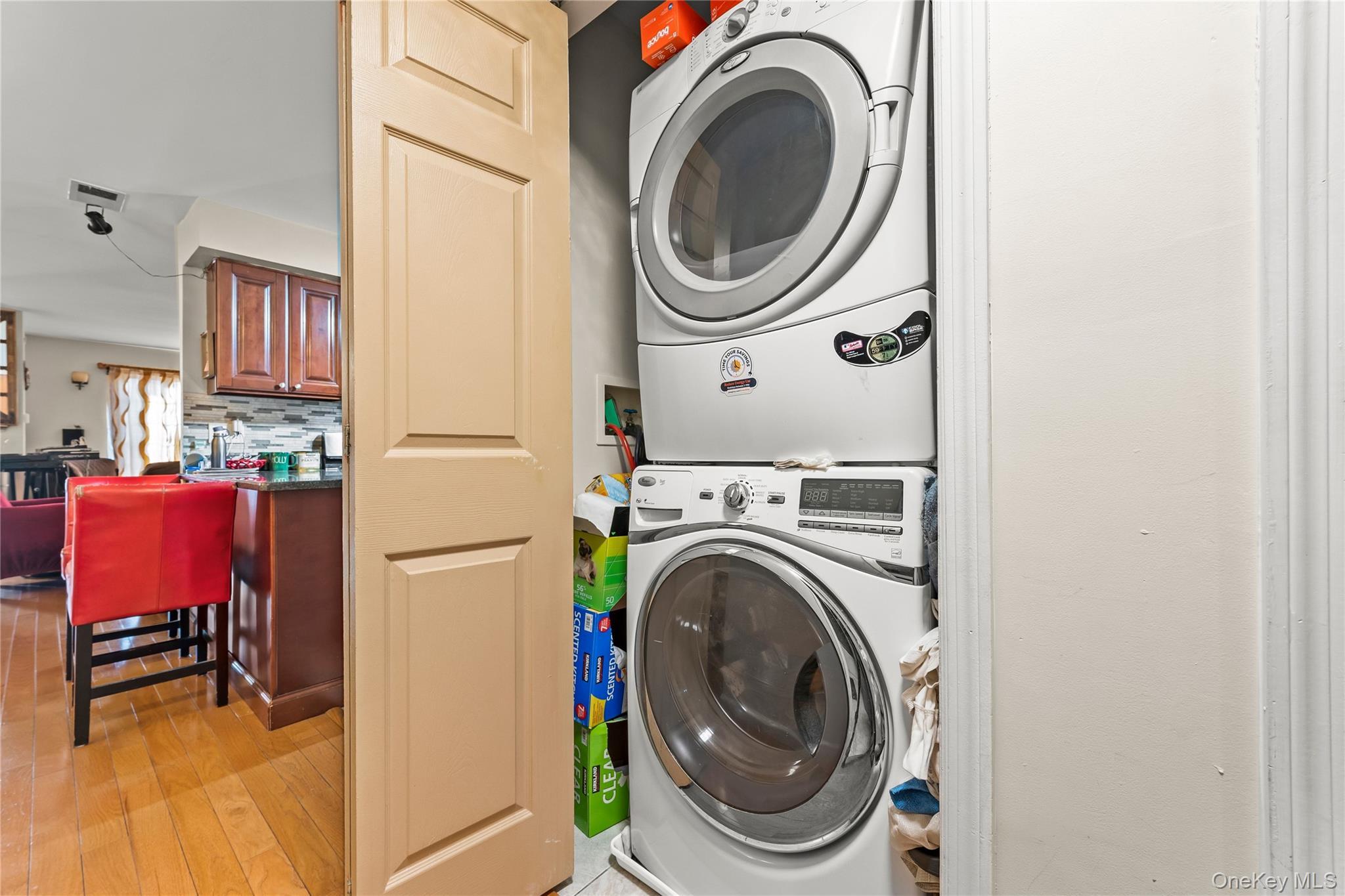 Single Family Beach 37th  Queens, NY 11691, MLS-966441-21