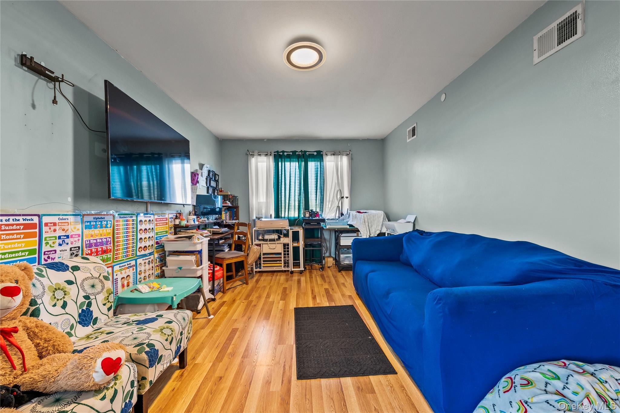 Single Family Beach 37th  Queens, NY 11691, MLS-966441-32