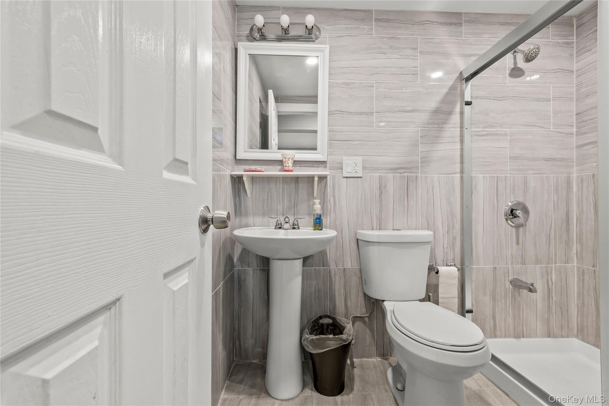 Single Family Beach 37th  Queens, NY 11691, MLS-966441-40