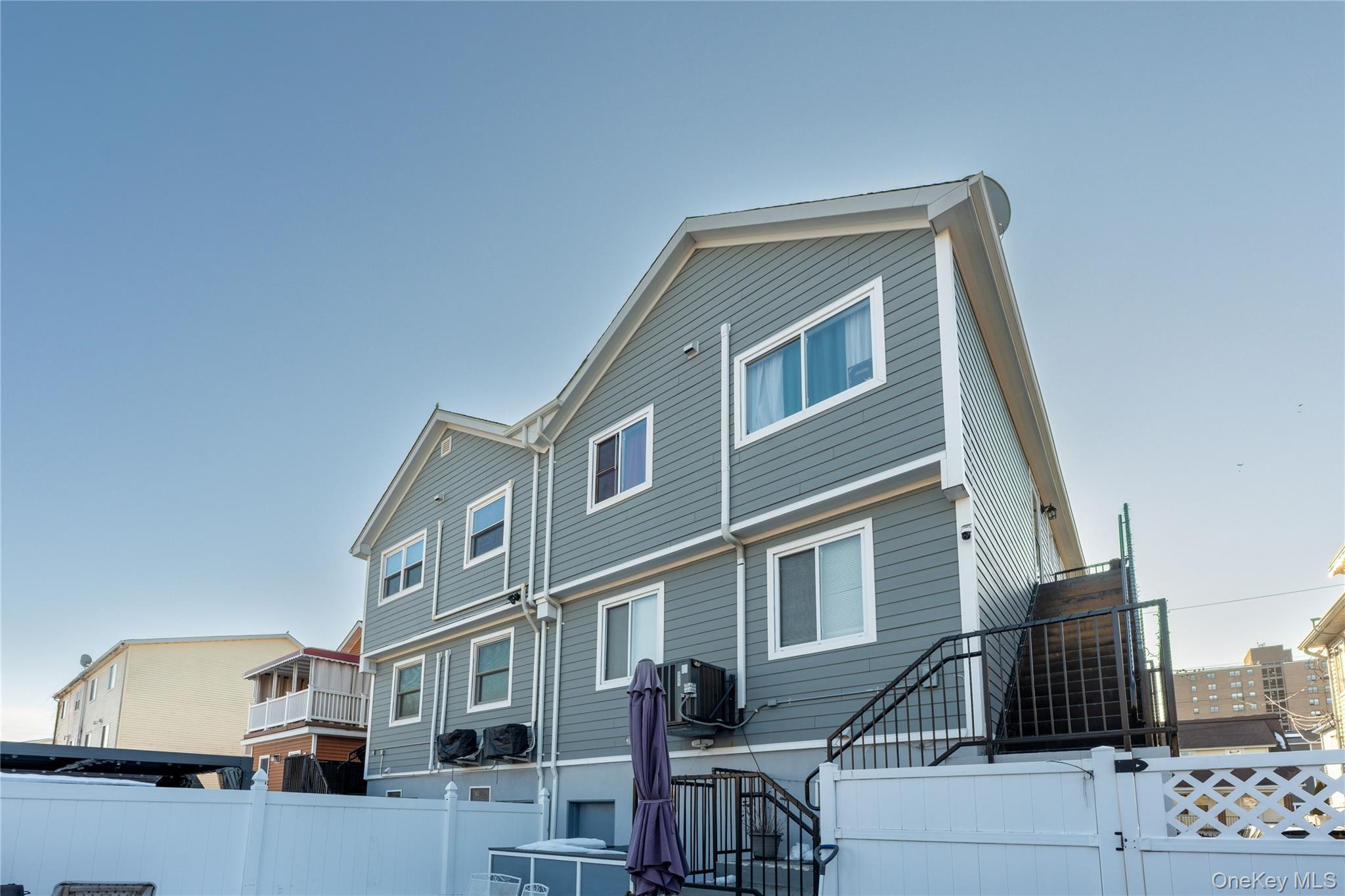 Single Family Beach 37th  Queens, NY 11691, MLS-966441-8