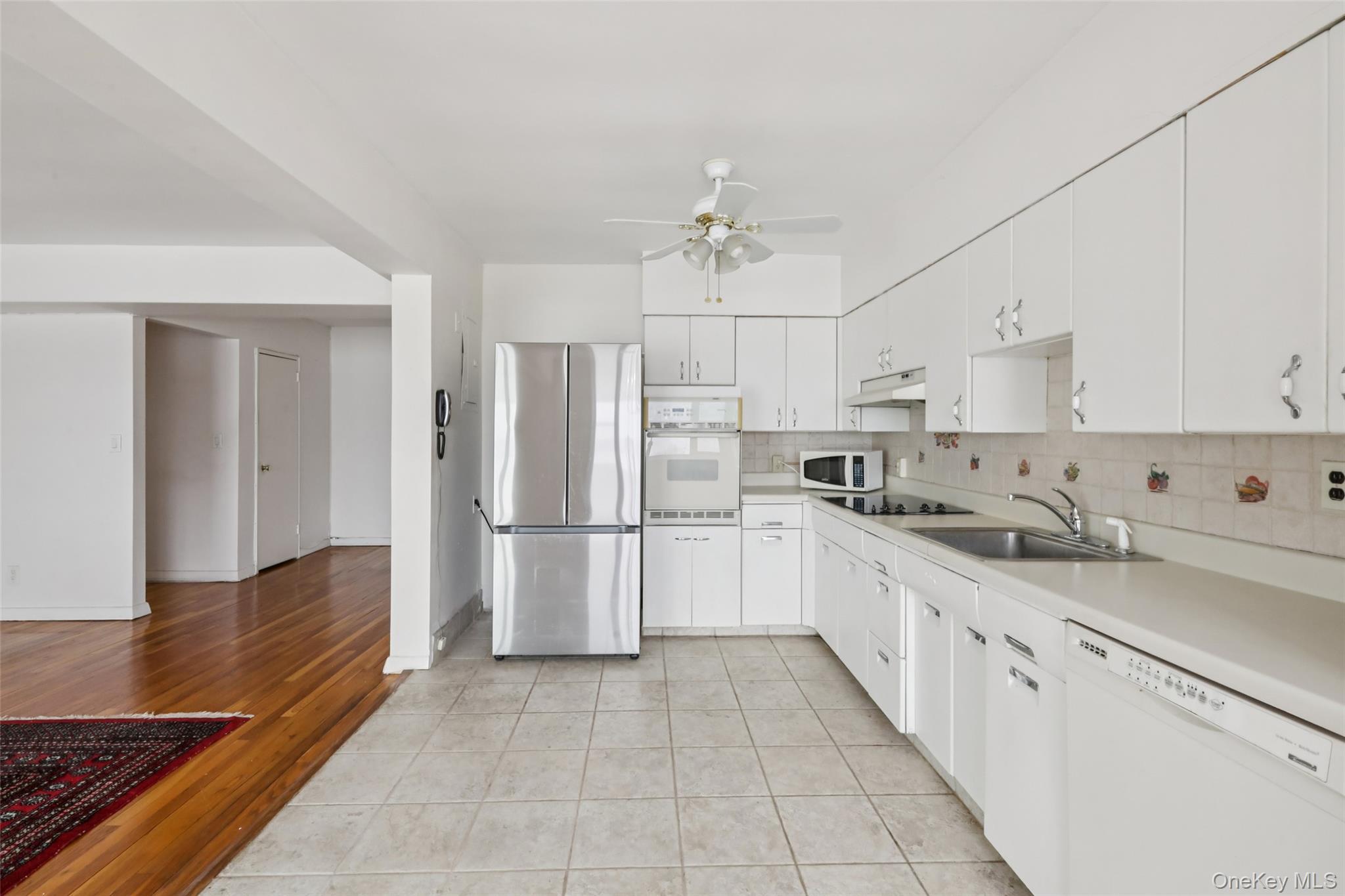 Coop Salisbury  Rockland County, NY 10960, MLS-966455-16