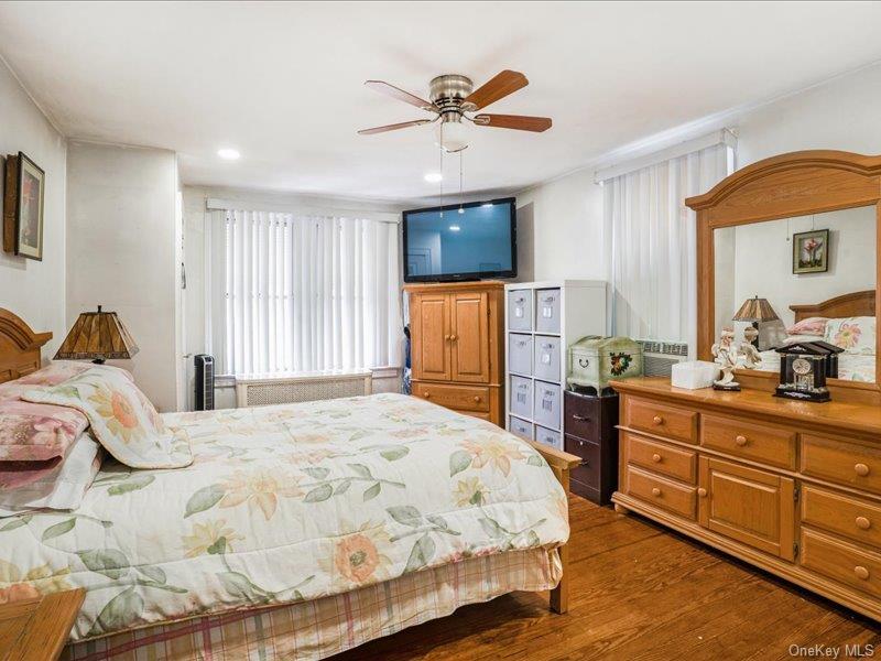 Single Family Linwood  Brooklyn, NY 11208, MLS-966458-15