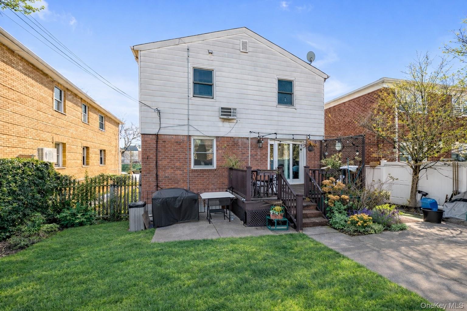 Single Family Fitchett  Queens, NY 11374, MLS-966464-26