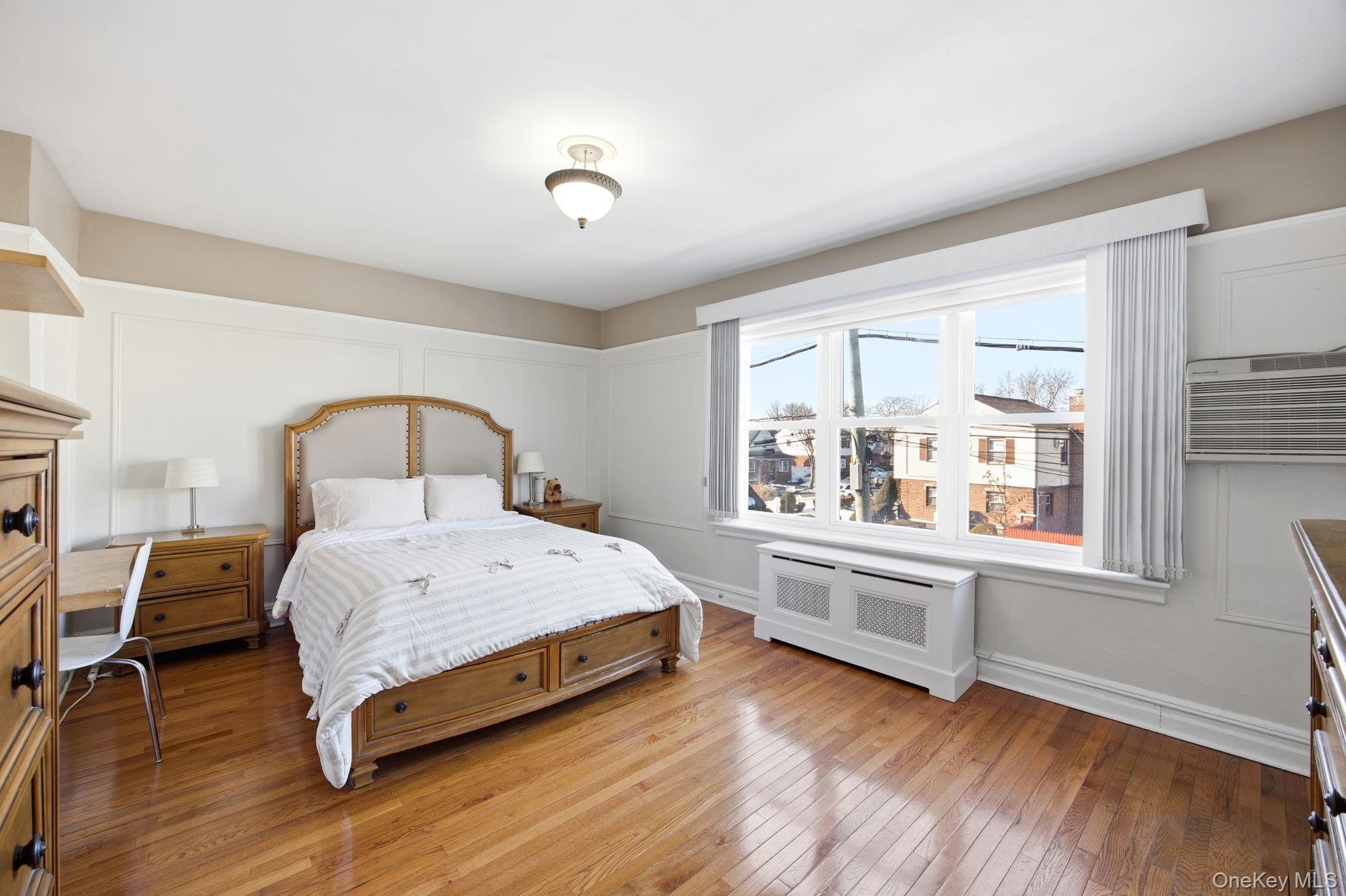 Single Family 33rd  Queens, NY 11354, MLS-966470-12