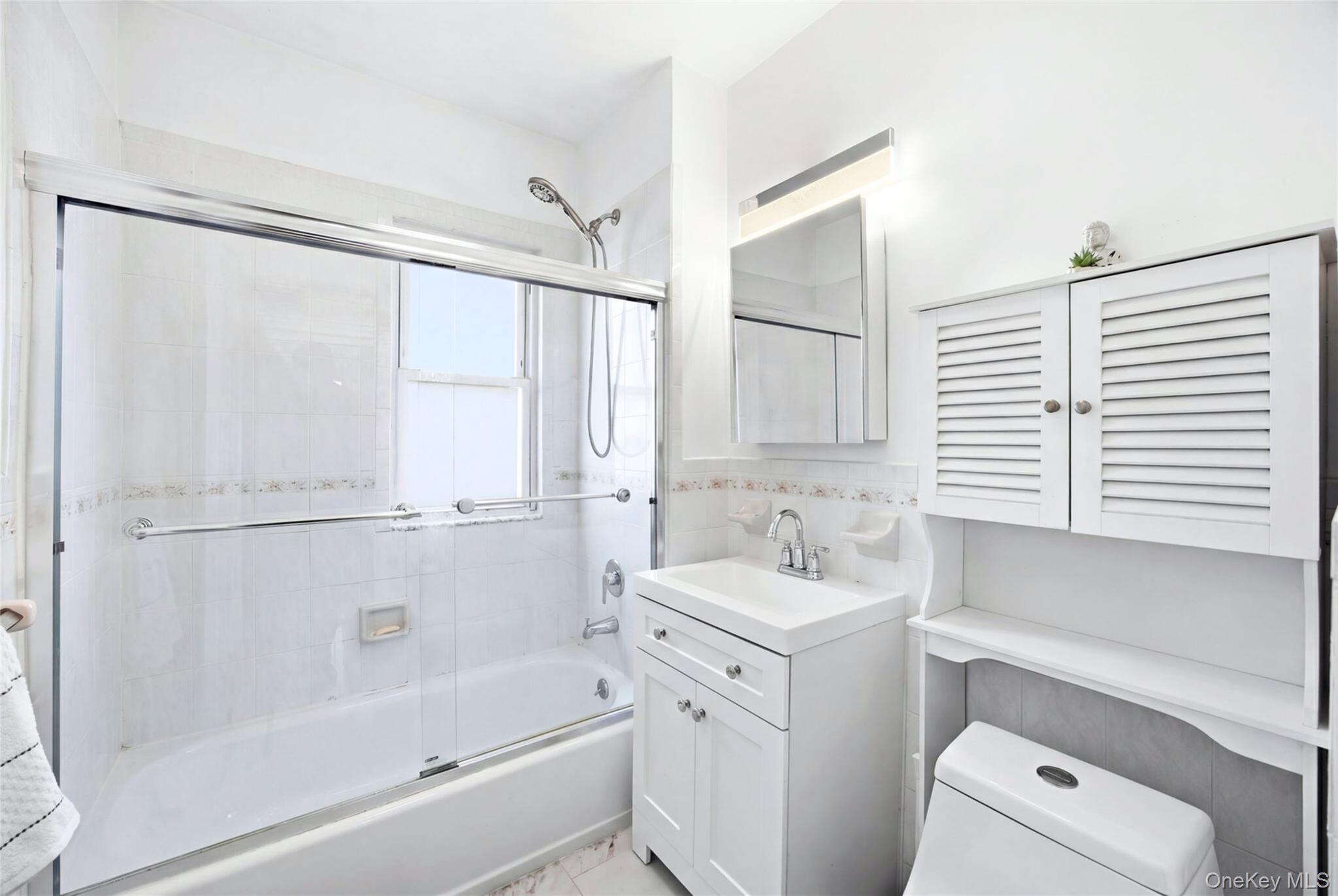 Single Family 33rd  Queens, NY 11354, MLS-966470-14