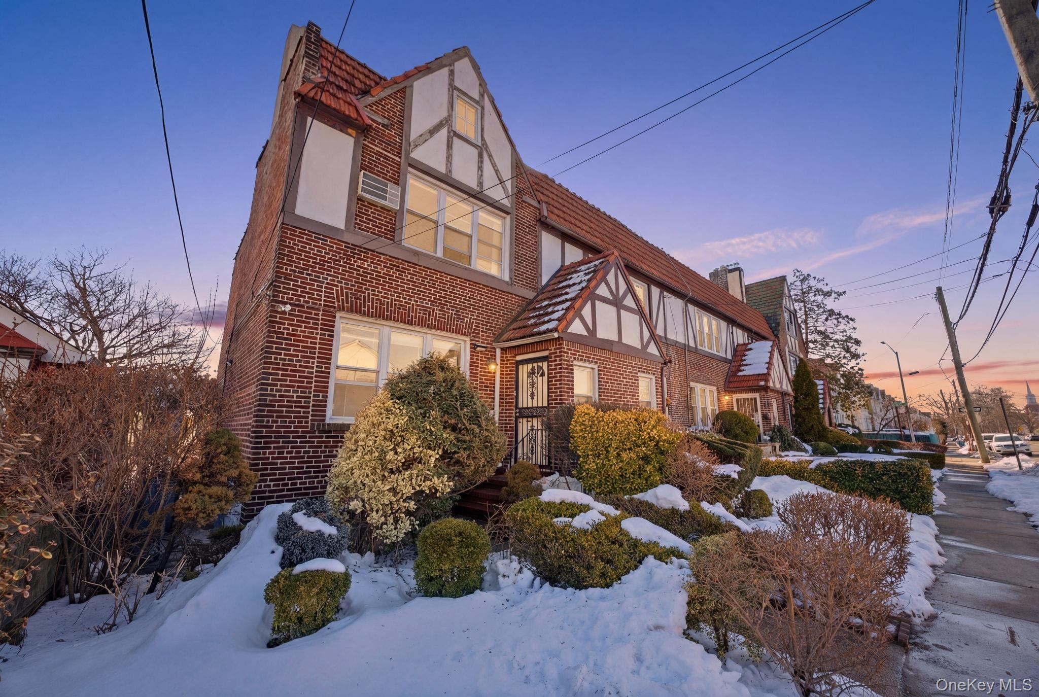 Single Family 33rd  Queens, NY 11354, MLS-966470-2