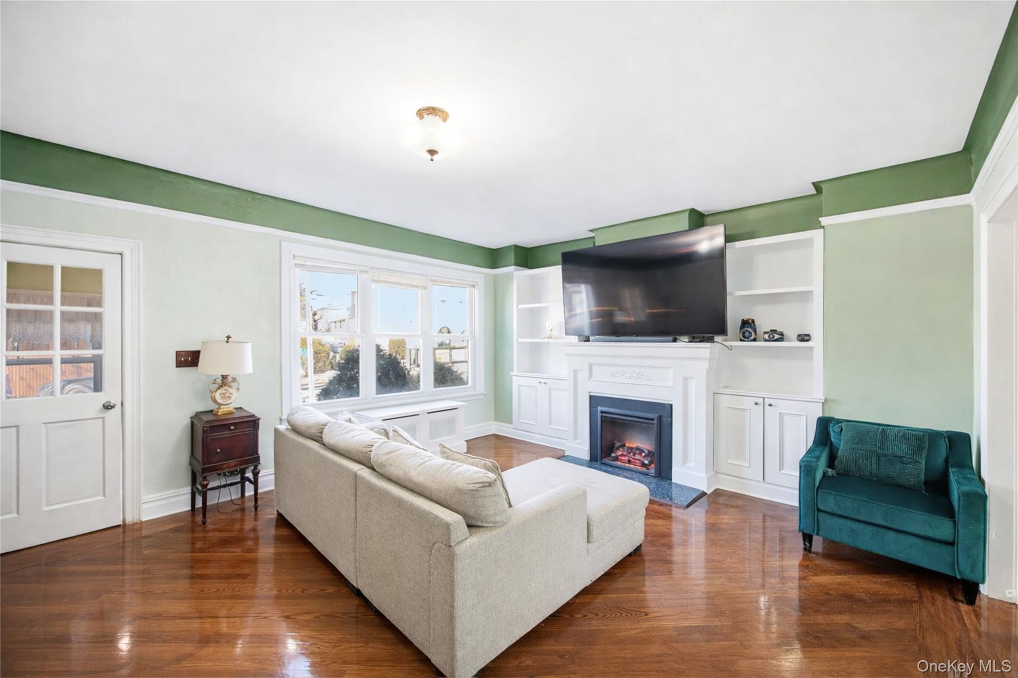 Single Family 33rd  Queens, NY 11354, MLS-966470-3