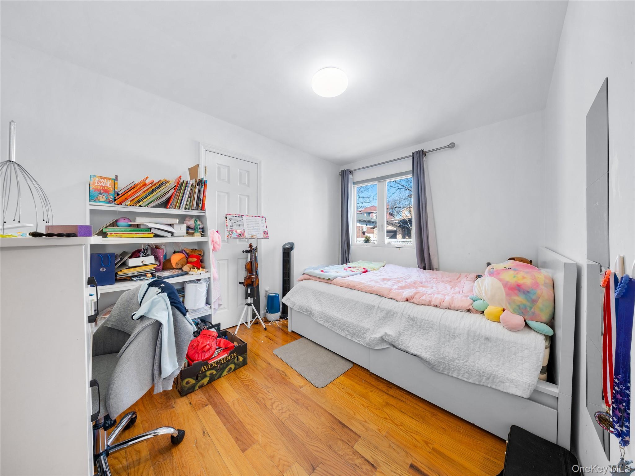 Single Family 61st  Queens, NY 11362, MLS-966475-18