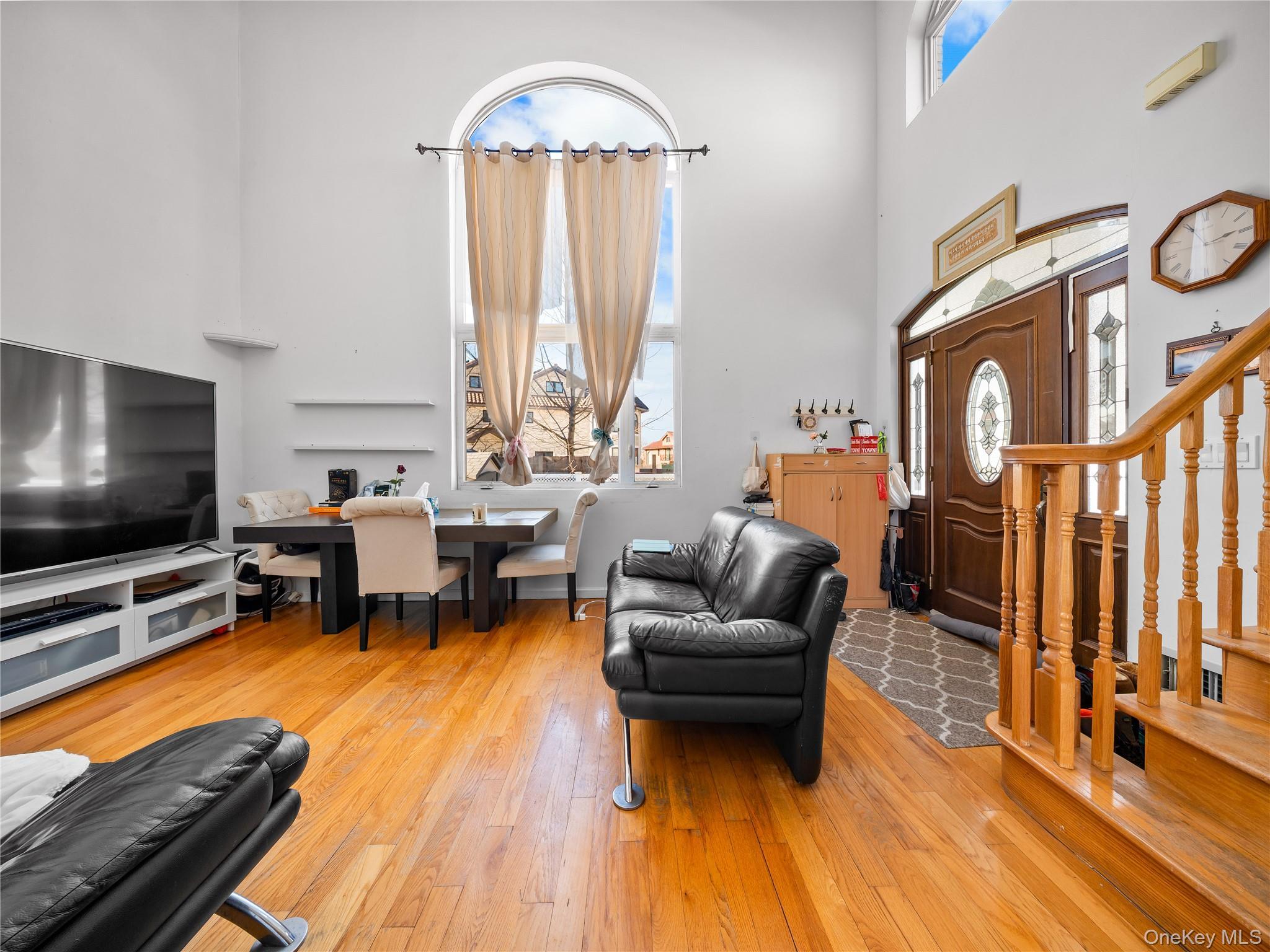 Single Family 61st  Queens, NY 11362, MLS-966475-24