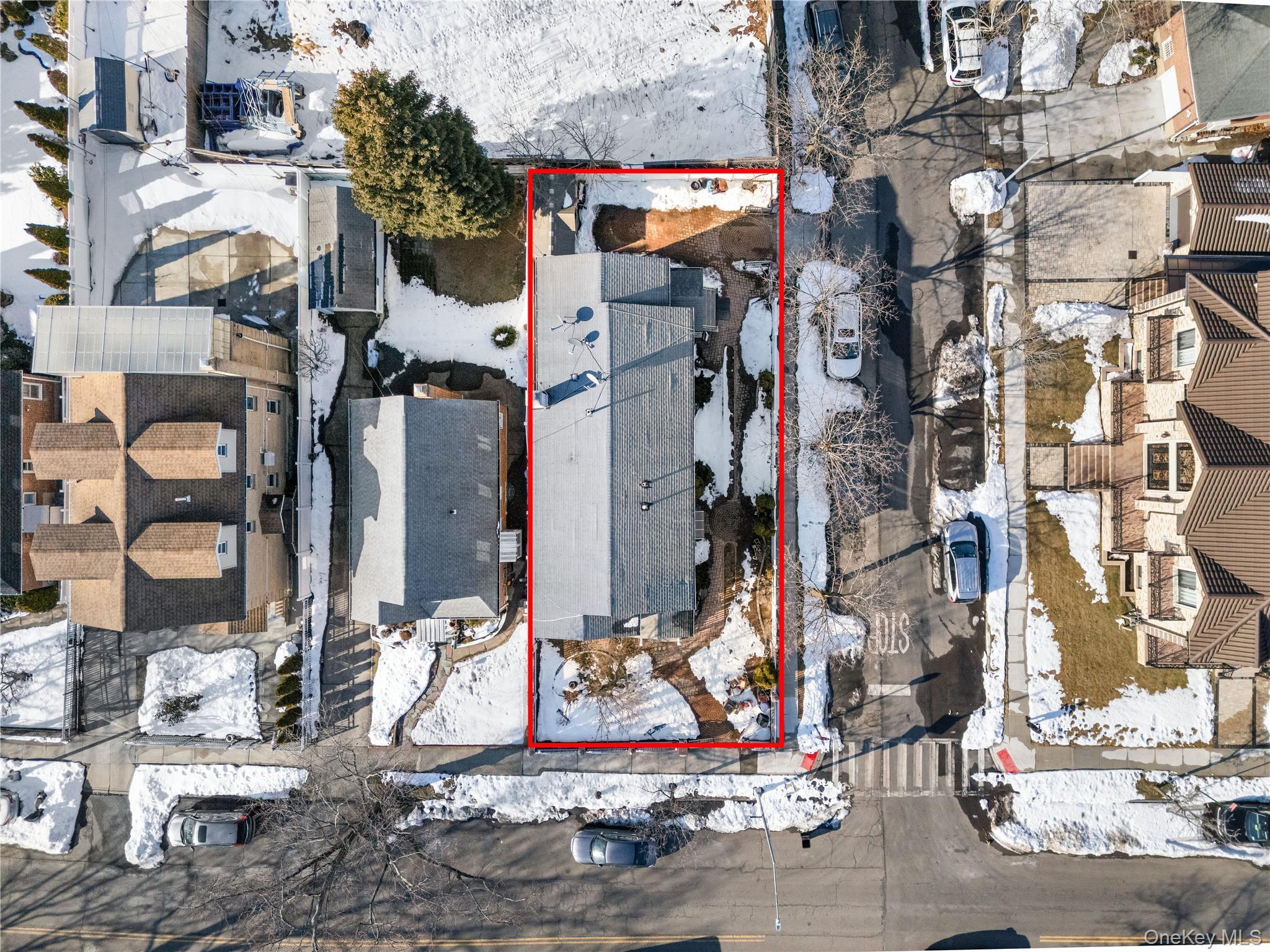 Single Family 61st  Queens, NY 11362, MLS-966475-39