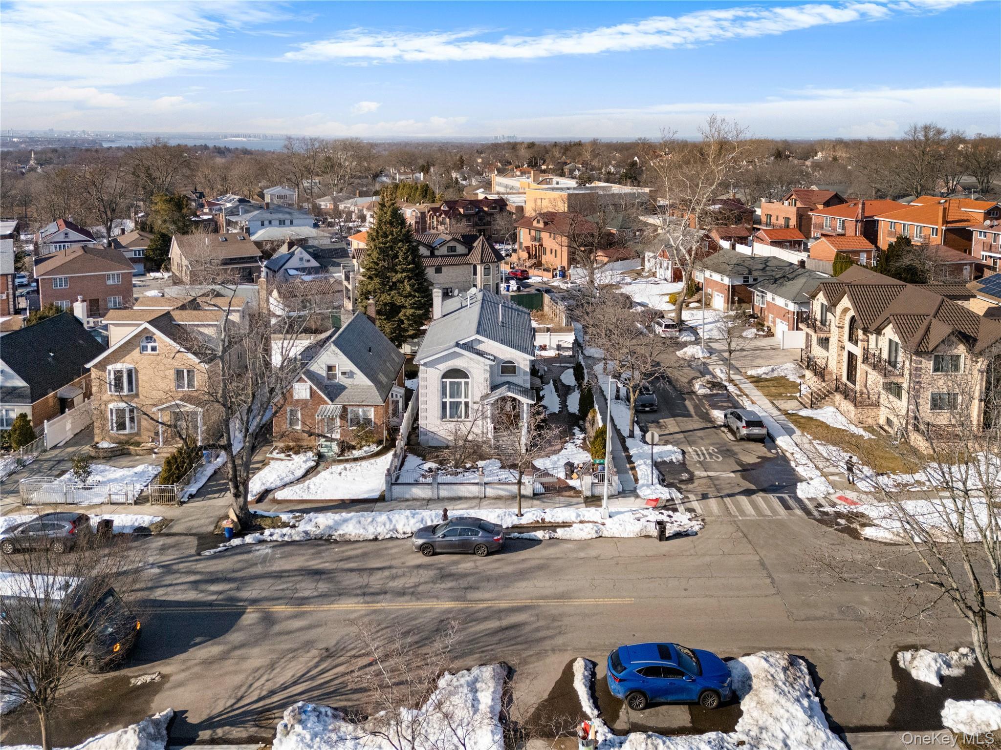 Single Family 61st  Queens, NY 11362, MLS-966475-40