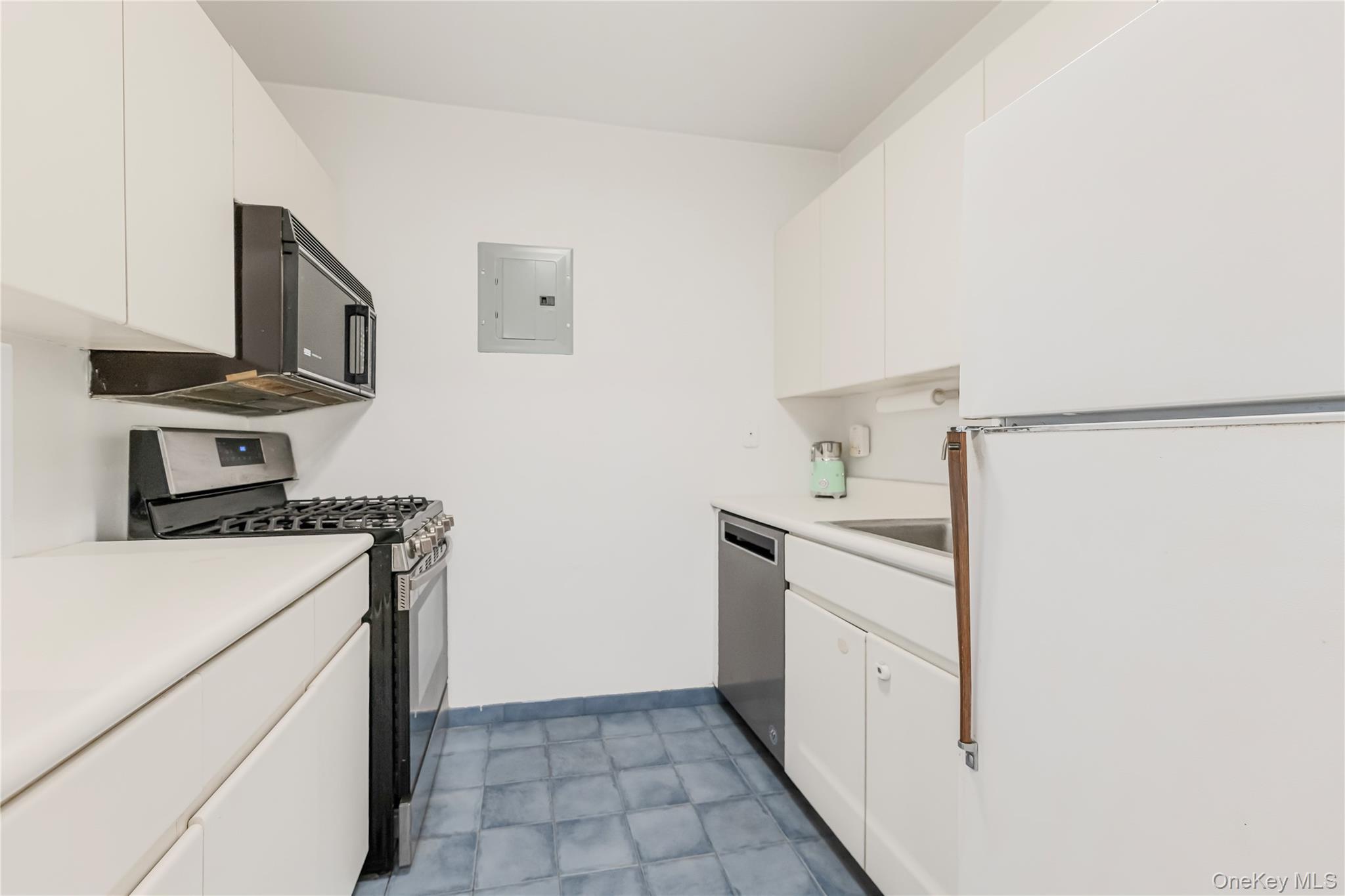 Condo 58th Manhattan, NY 10022, MLS-966484-15