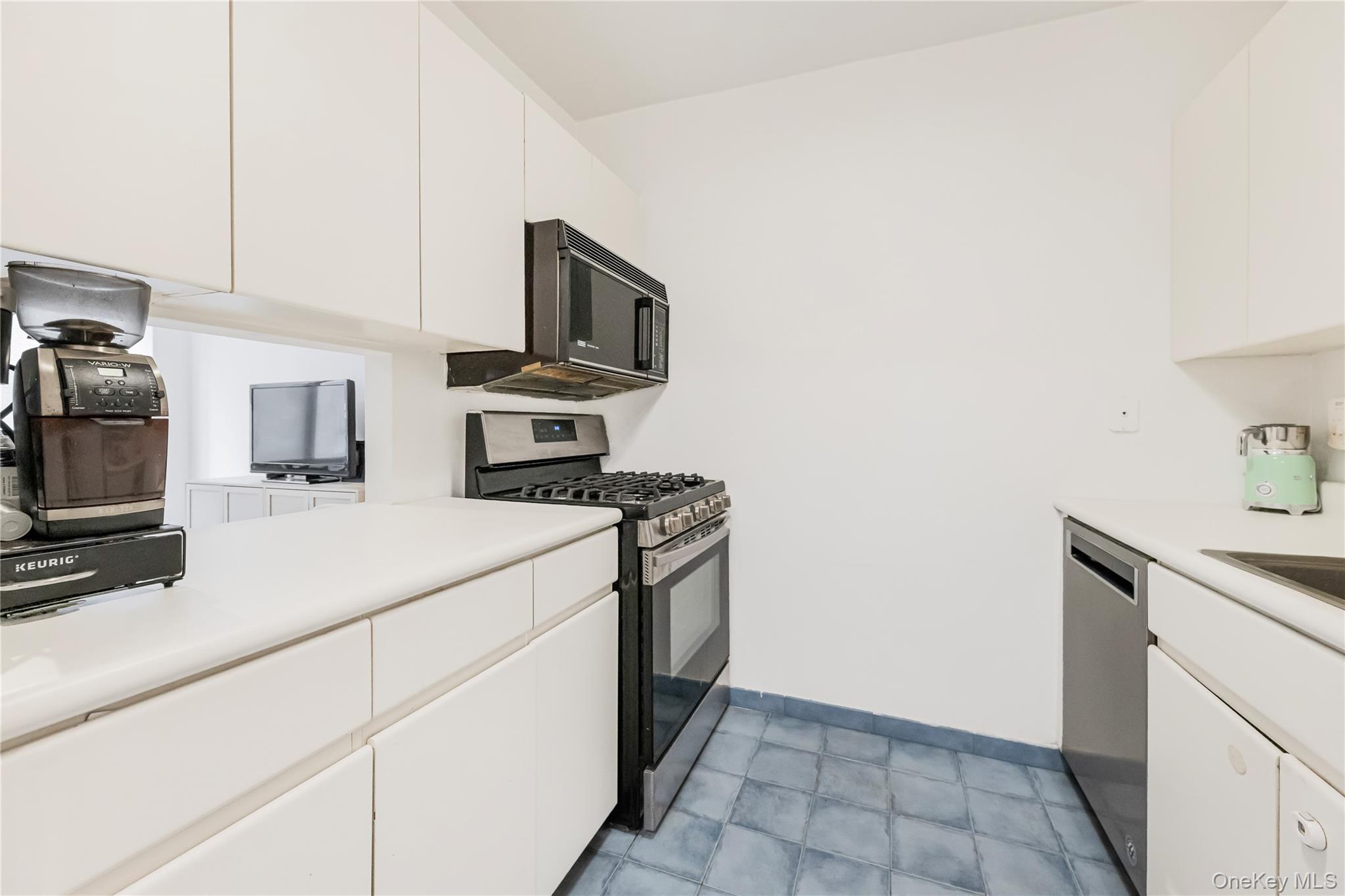 Condo 58th Manhattan, NY 10022, MLS-966484-16