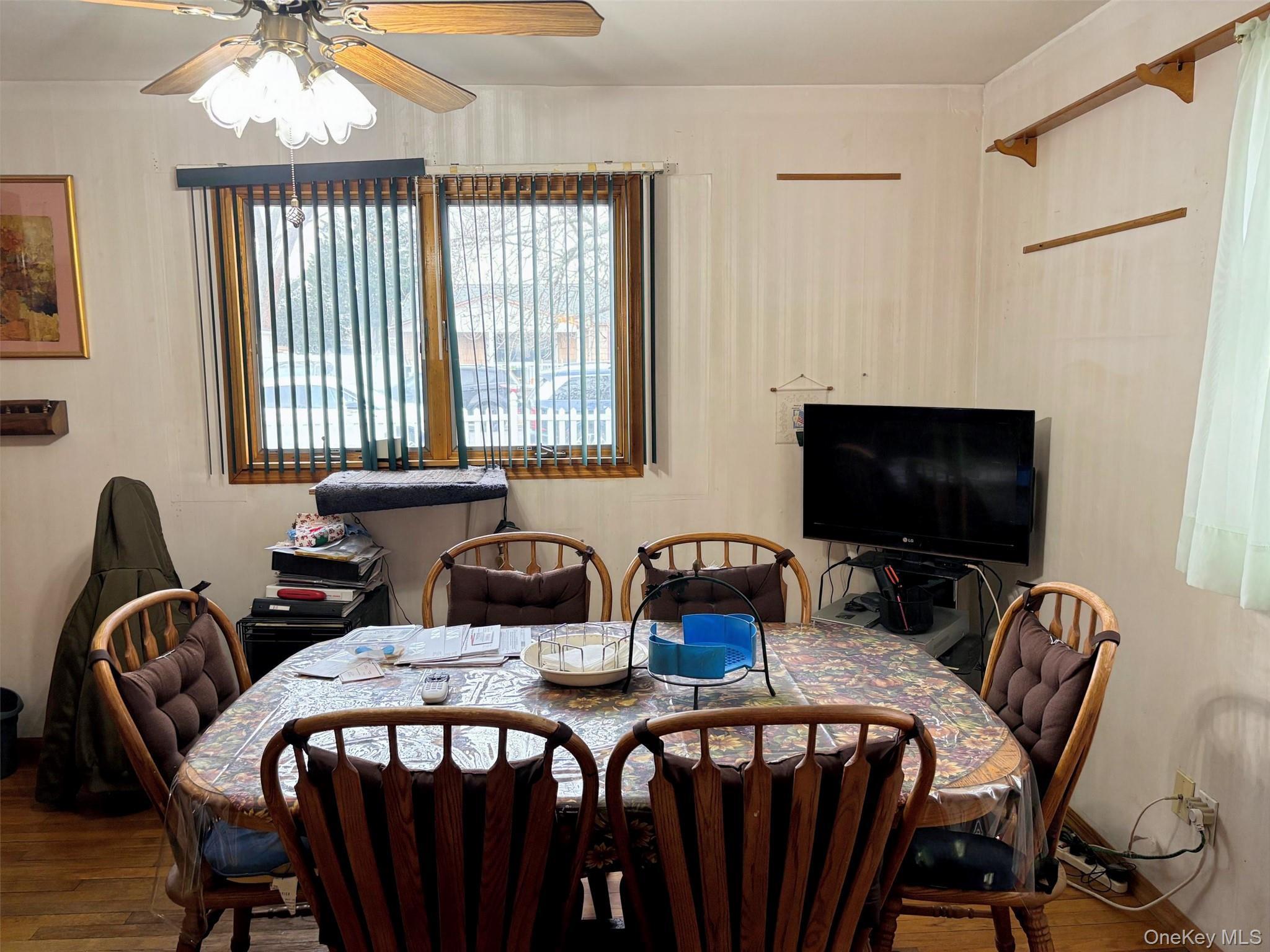 Single Family Lakewood  Suffolk County, NY 11779, MLS-966507-4