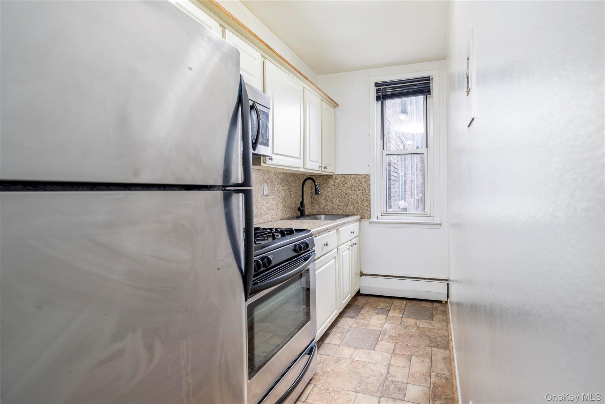 Coop Daley Nassau County, NY 11563, MLS-966508-12