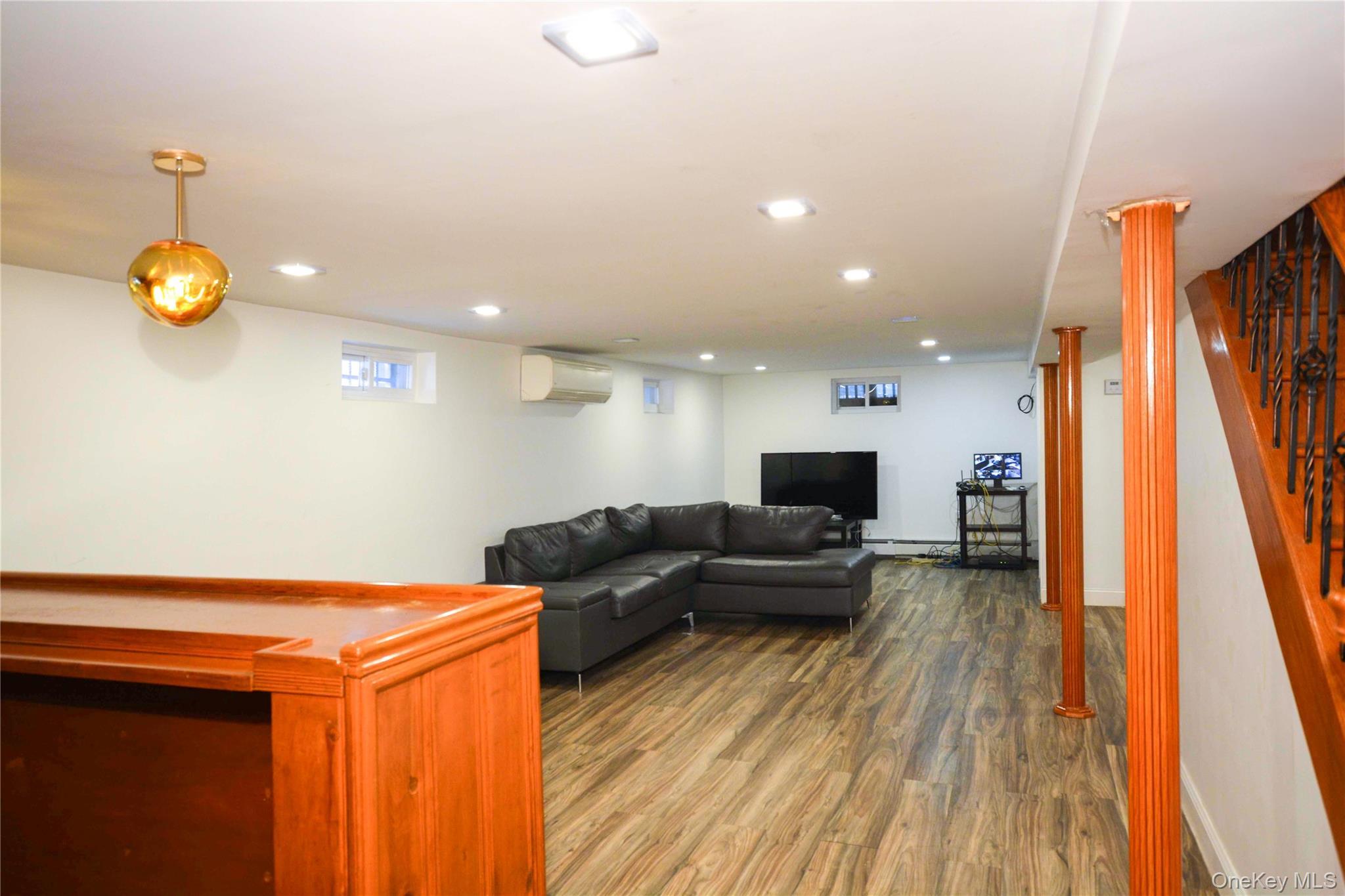 Single Family 252nd Queens, NY 11426, MLS-966520-15