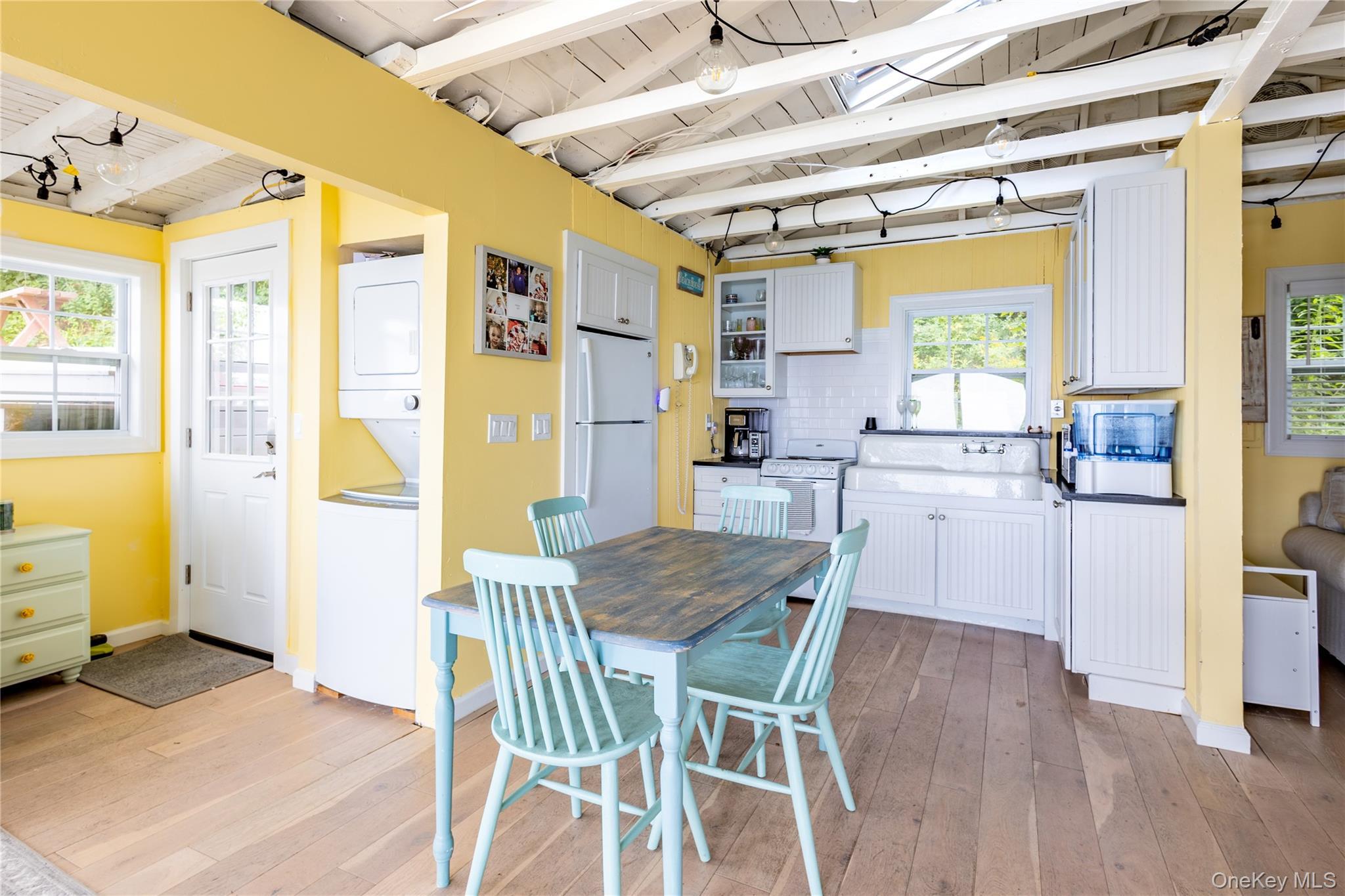 Single Family Hillcrest  Suffolk County, NY 11933, MLS-966542-10