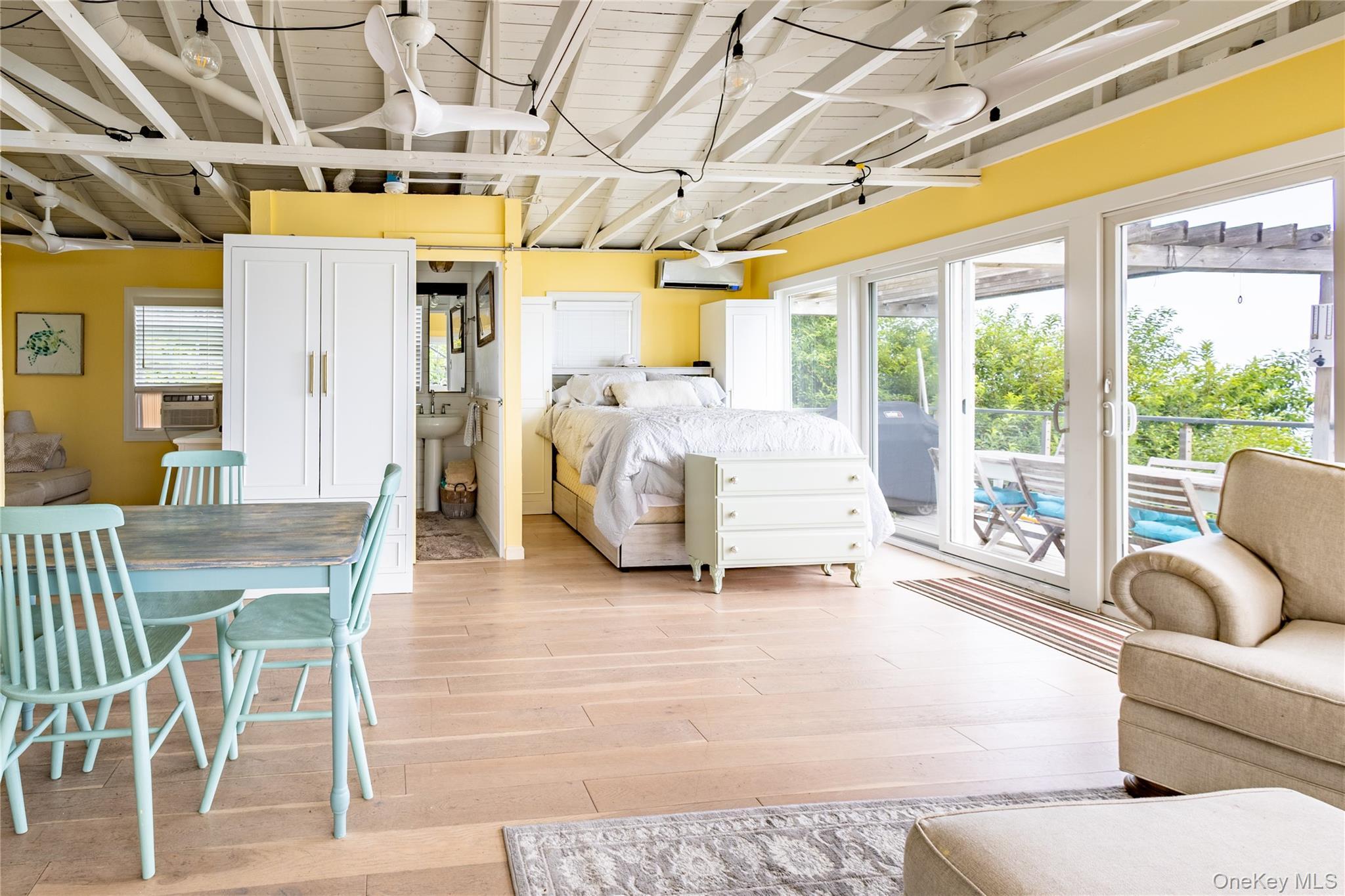 Single Family Hillcrest  Suffolk County, NY 11933, MLS-966542-14