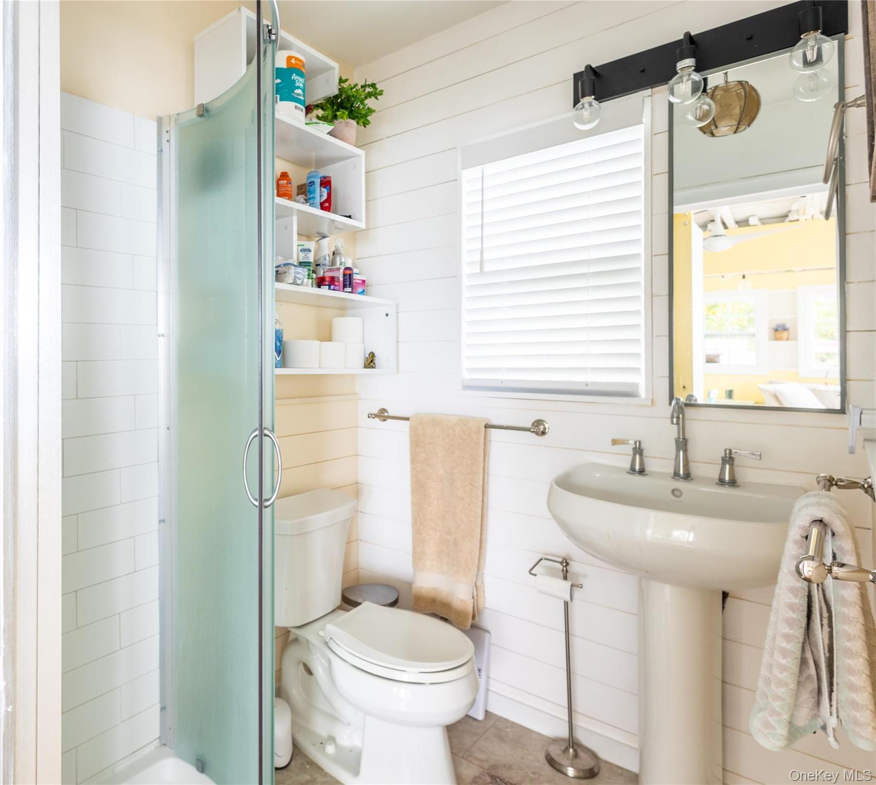 Single Family Hillcrest  Suffolk County, NY 11933, MLS-966542-15