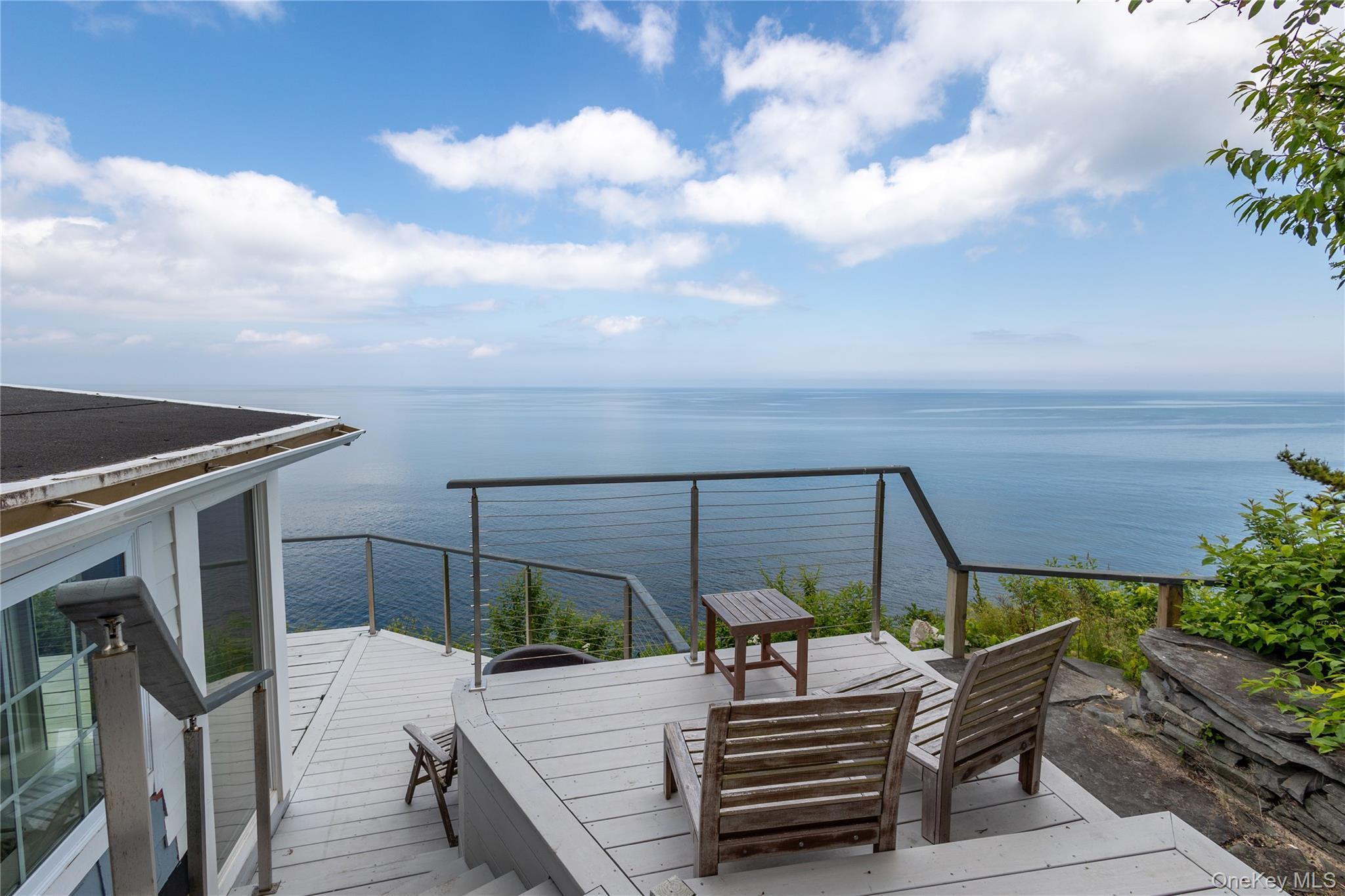 Single Family Hillcrest  Suffolk County, NY 11933, MLS-966542-2