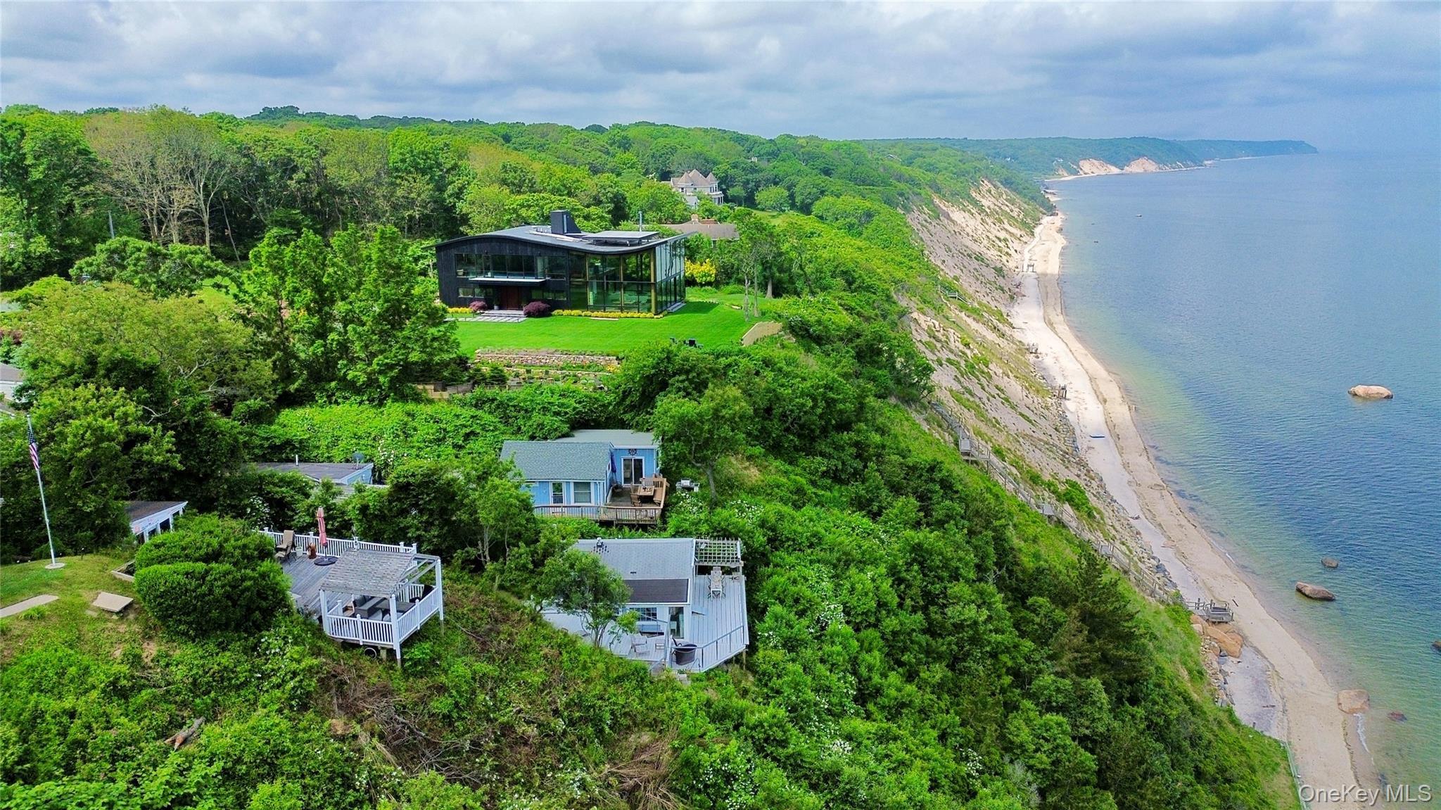 Single Family Hillcrest  Suffolk County, NY 11933, MLS-966542-33