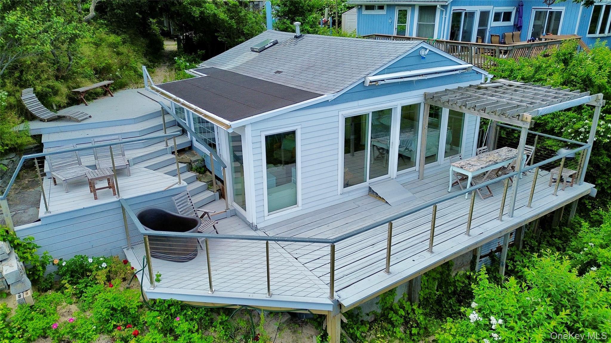 Single Family Hillcrest  Suffolk County, NY 11933, MLS-966542-4