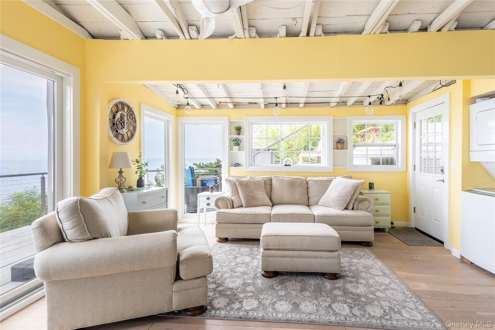 Single Family Hillcrest  Suffolk County, NY 11933, MLS-966542-7