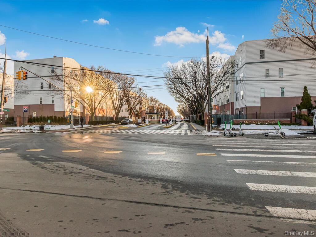 Condo Sunset  Bronx, NY 10473, MLS-966552-21