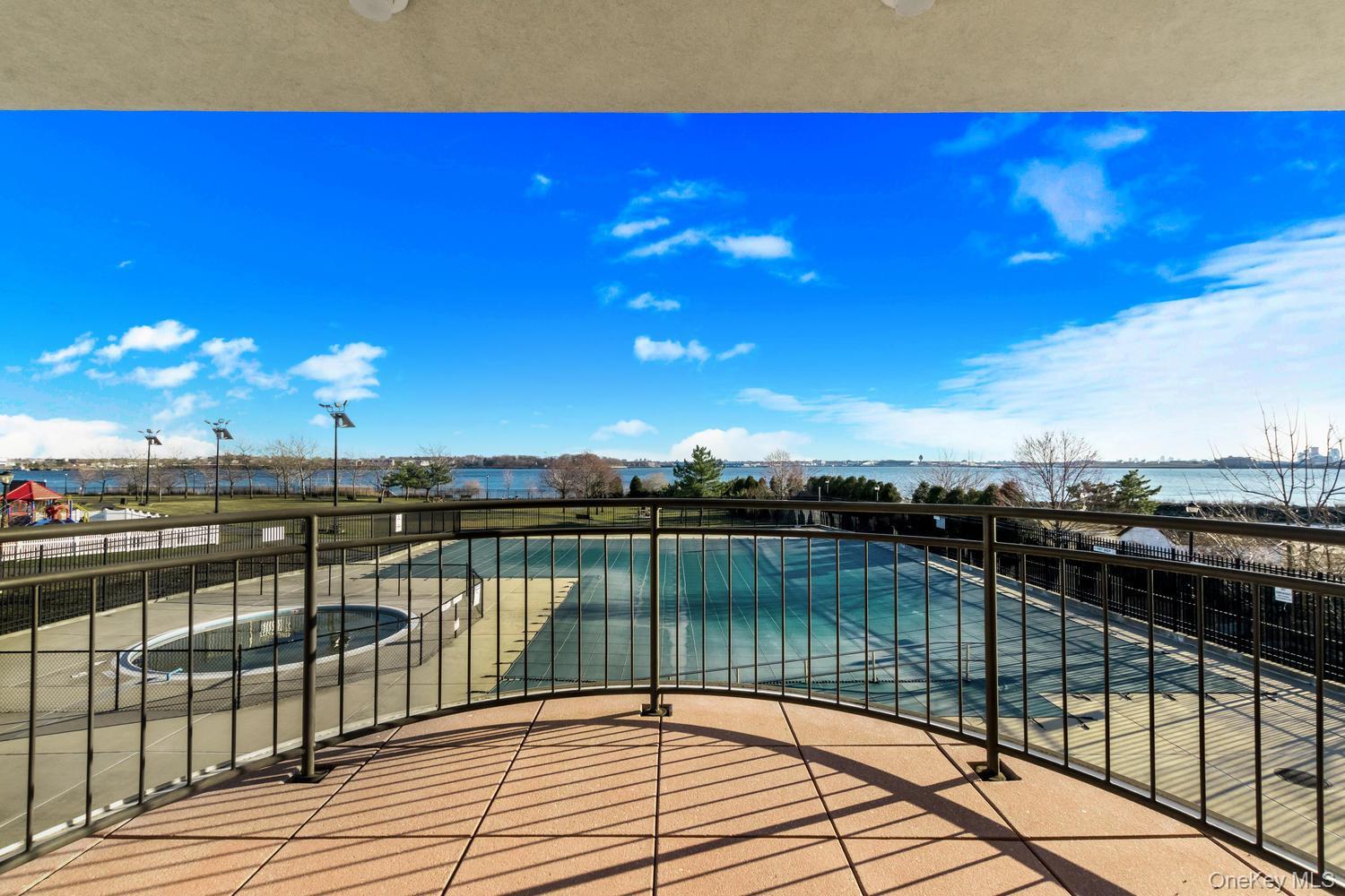 Condo Sunset  Bronx, NY 10473, MLS-966552-26