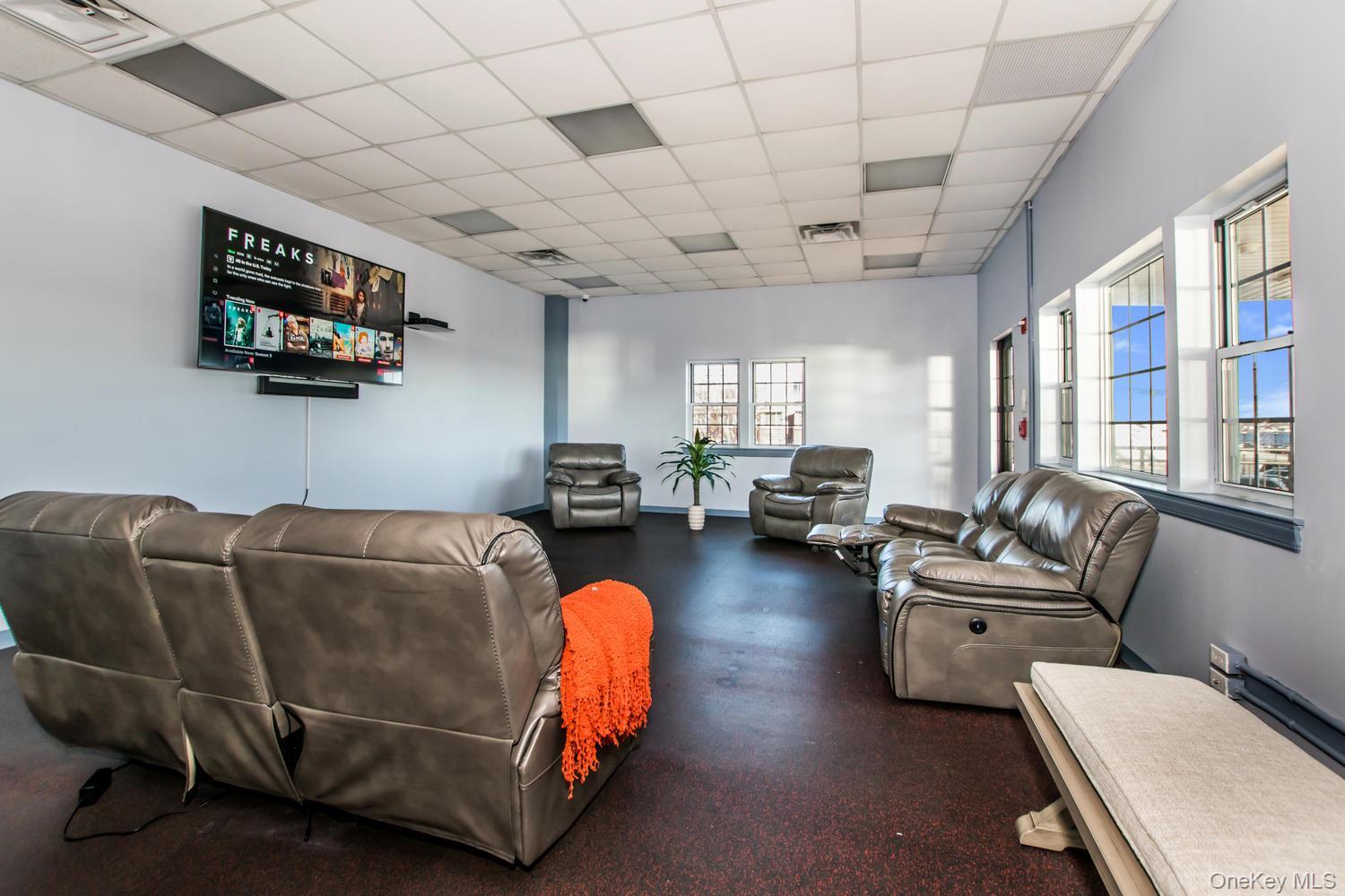 Condo Sunset  Bronx, NY 10473, MLS-966552-35