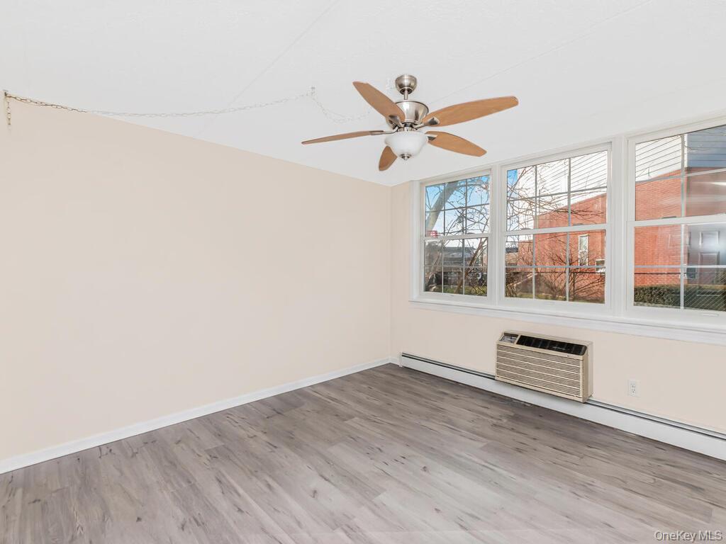 Condo Sunset  Bronx, NY 10473, MLS-966552-7