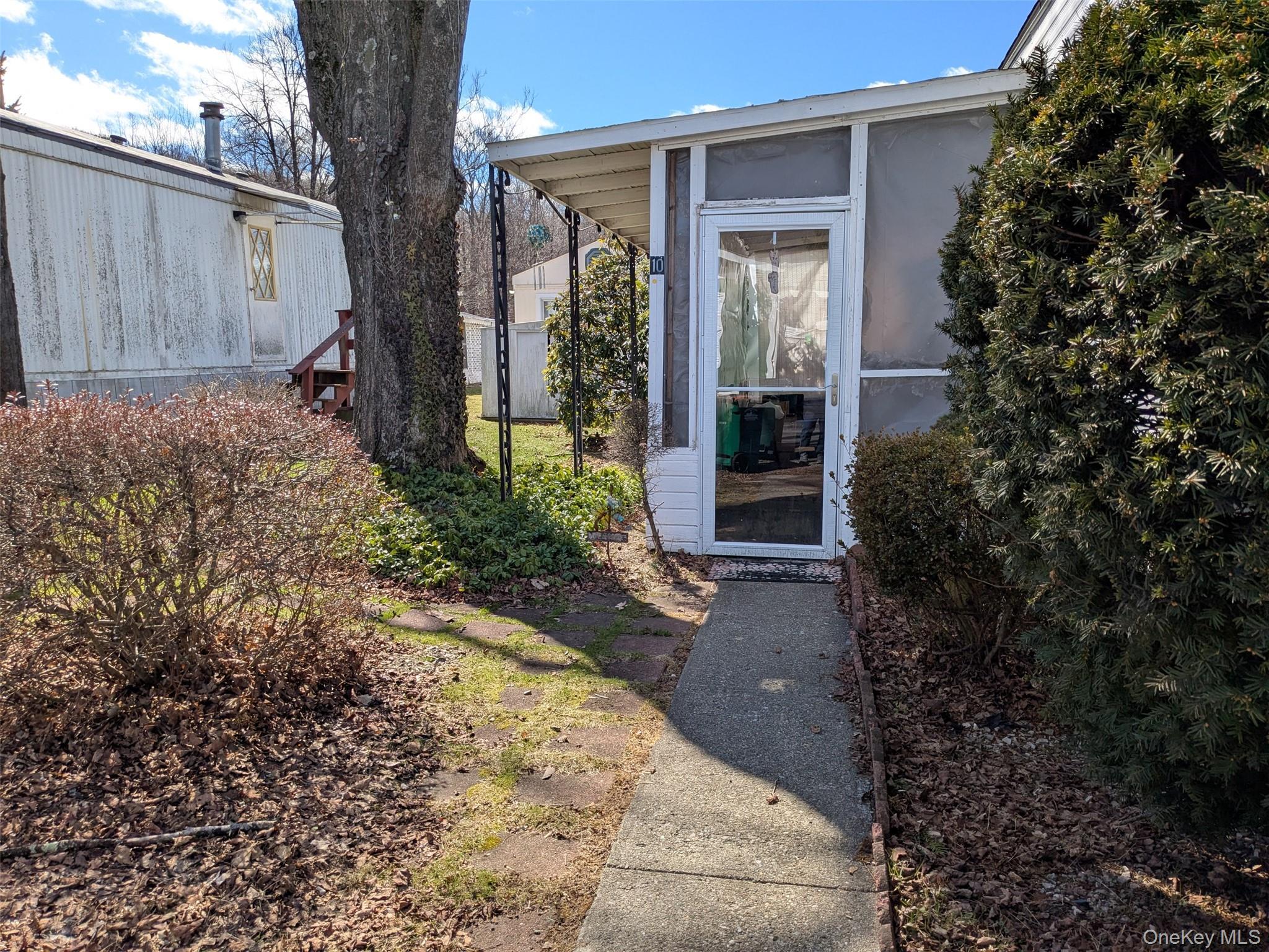 Coop Treeline  Putnam County, NY 10516, MLS-966557-12