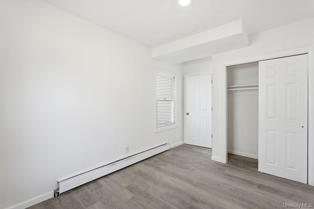 Single Family Ferndale  Suffolk County, NY 11751, MLS-966568-10