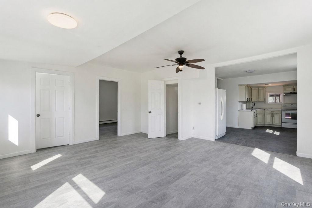 Single Family Ferndale  Suffolk County, NY 11751, MLS-966568-16