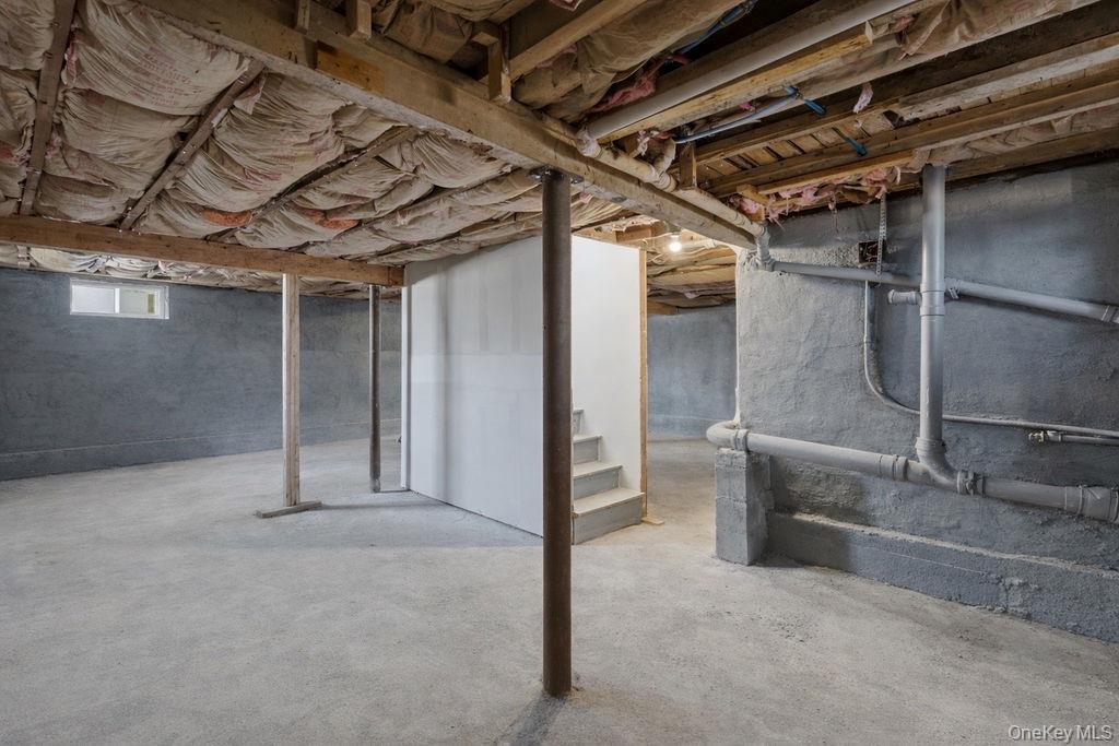 Single Family Ferndale  Suffolk County, NY 11751, MLS-966568-19