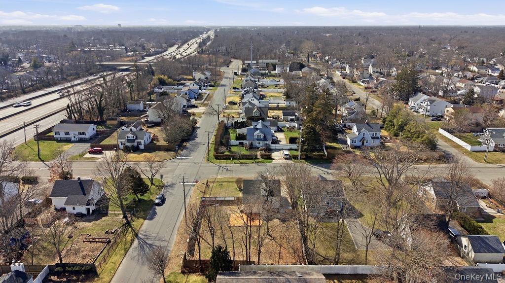 Single Family Ferndale  Suffolk County, NY 11751, MLS-966568-23