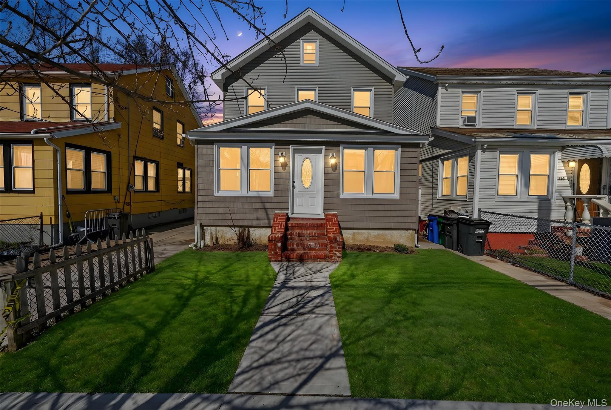 Single Family 112th  Queens, NY 11412, MLS-966578-20