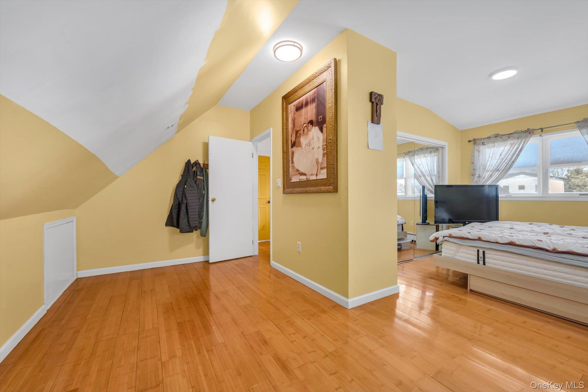 Single Family Carriage  Nassau County, NY 11756, MLS-966614-14