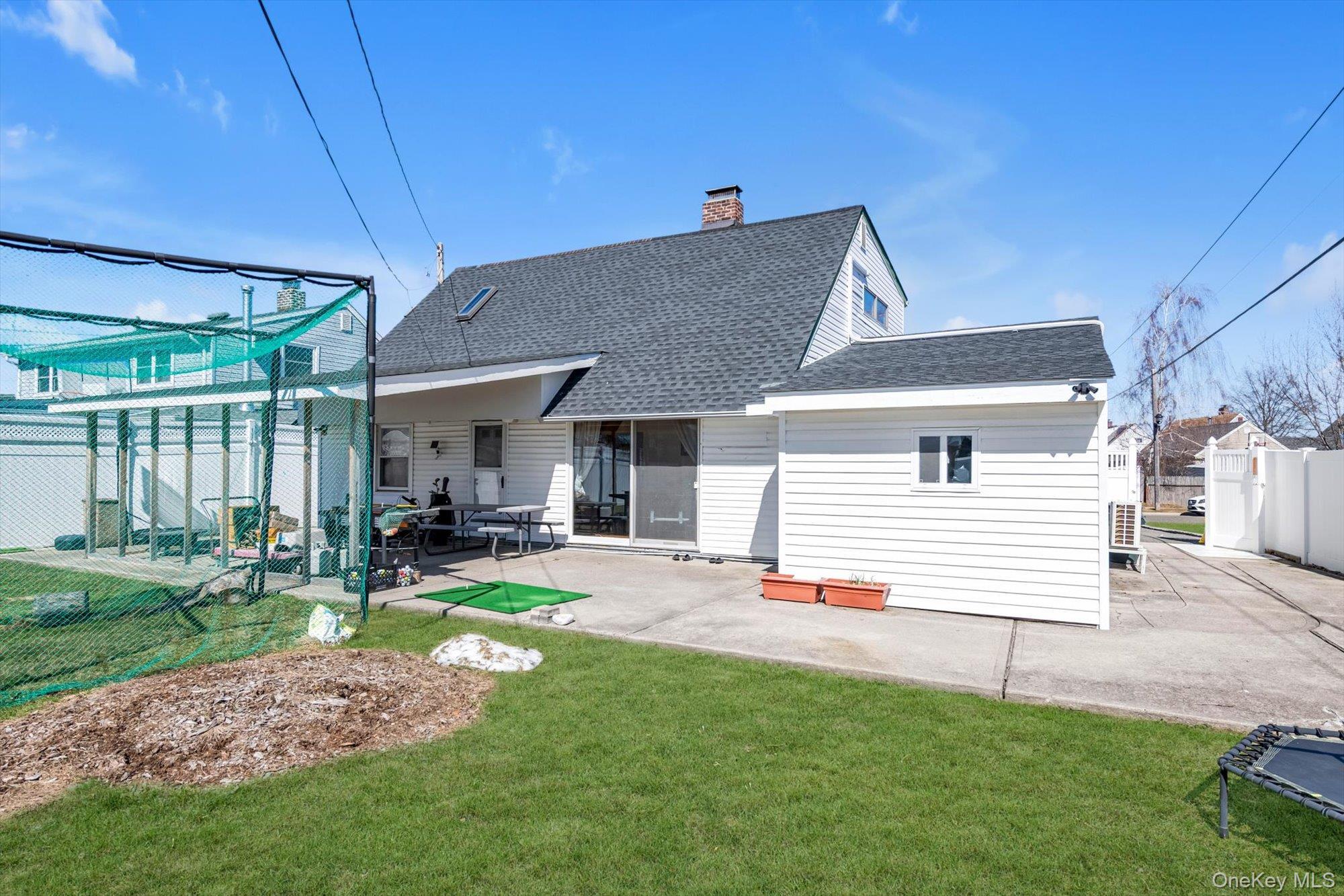 Single Family Carriage  Nassau County, NY 11756, MLS-966614-18