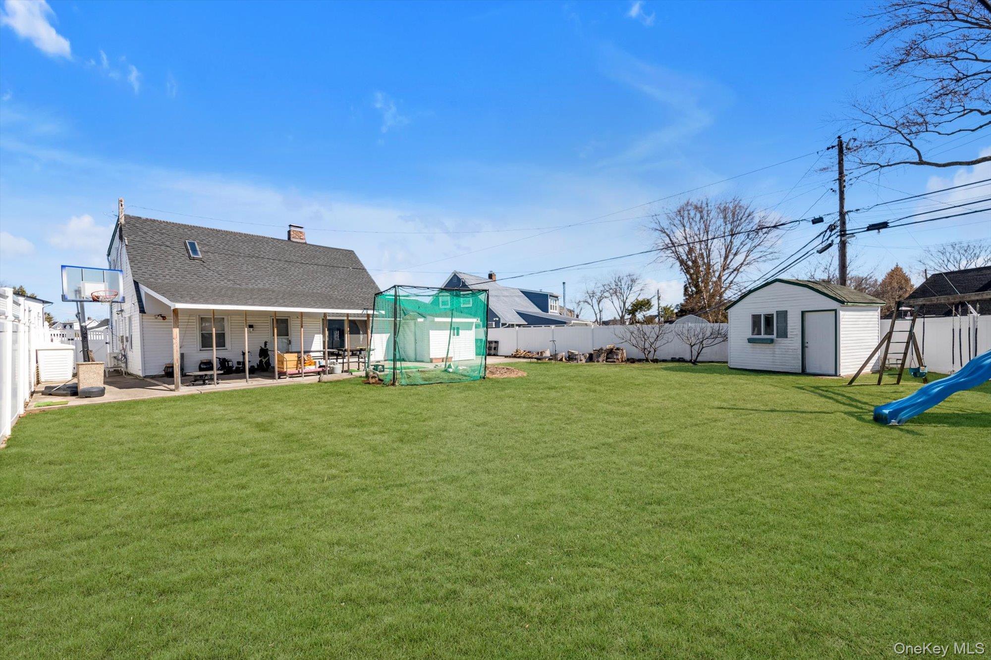 Single Family Carriage  Nassau County, NY 11756, MLS-966614-19