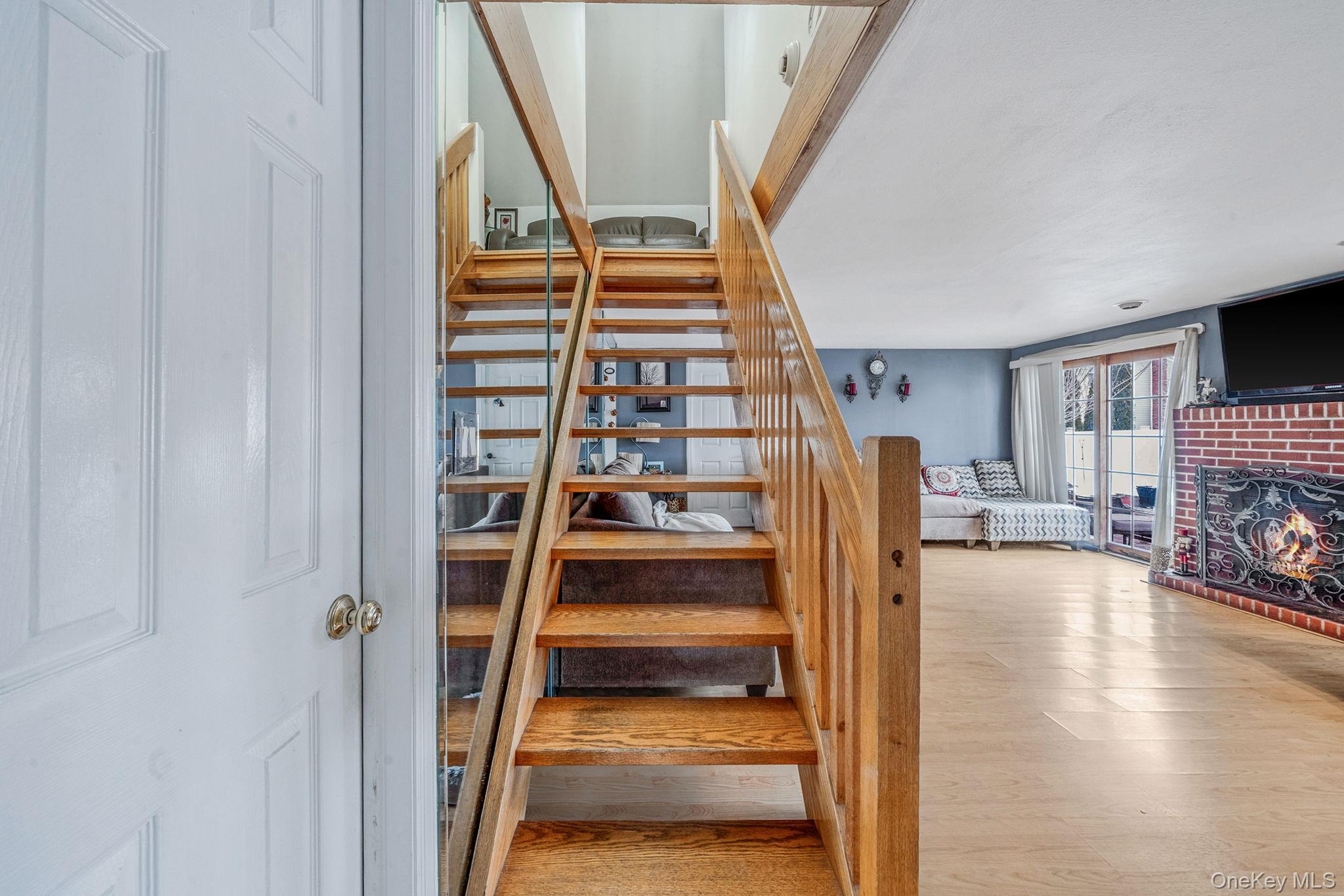 Single Family Pacific  Suffolk County, NY 11729, MLS-966632-14