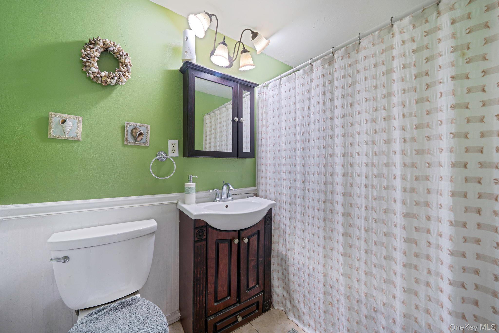 Single Family Pacific  Suffolk County, NY 11729, MLS-966632-18