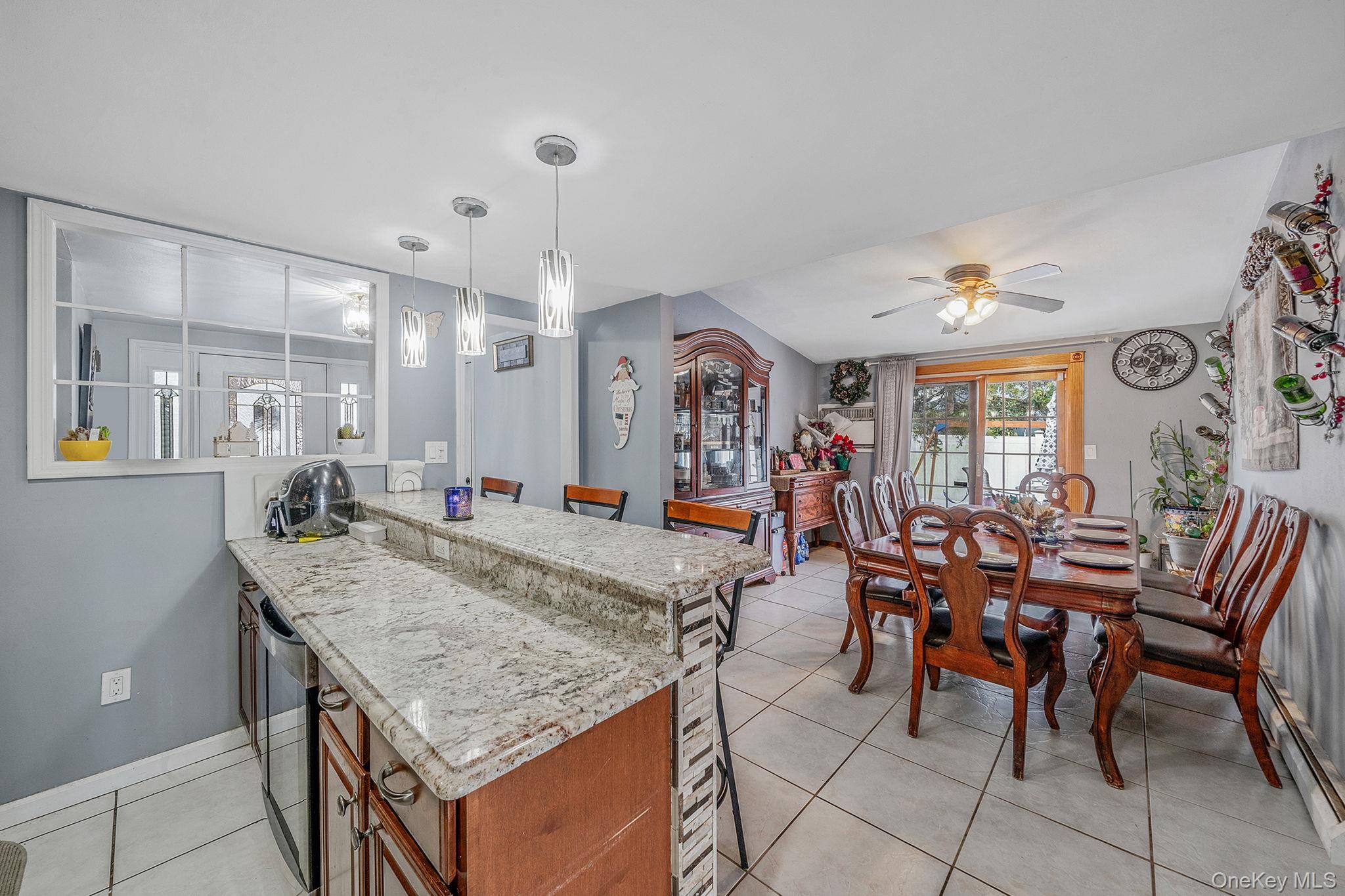 Single Family Pacific  Suffolk County, NY 11729, MLS-966632-9