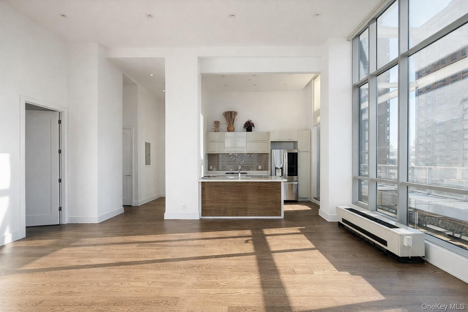 Single Family Jackson  Queens, NY 11101, MLS-966633-4