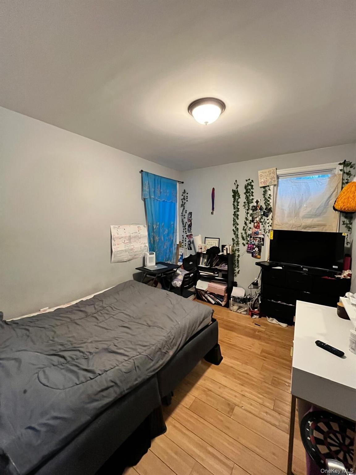 Single Family 82nd  Brooklyn, NY 11236, MLS-966660-5