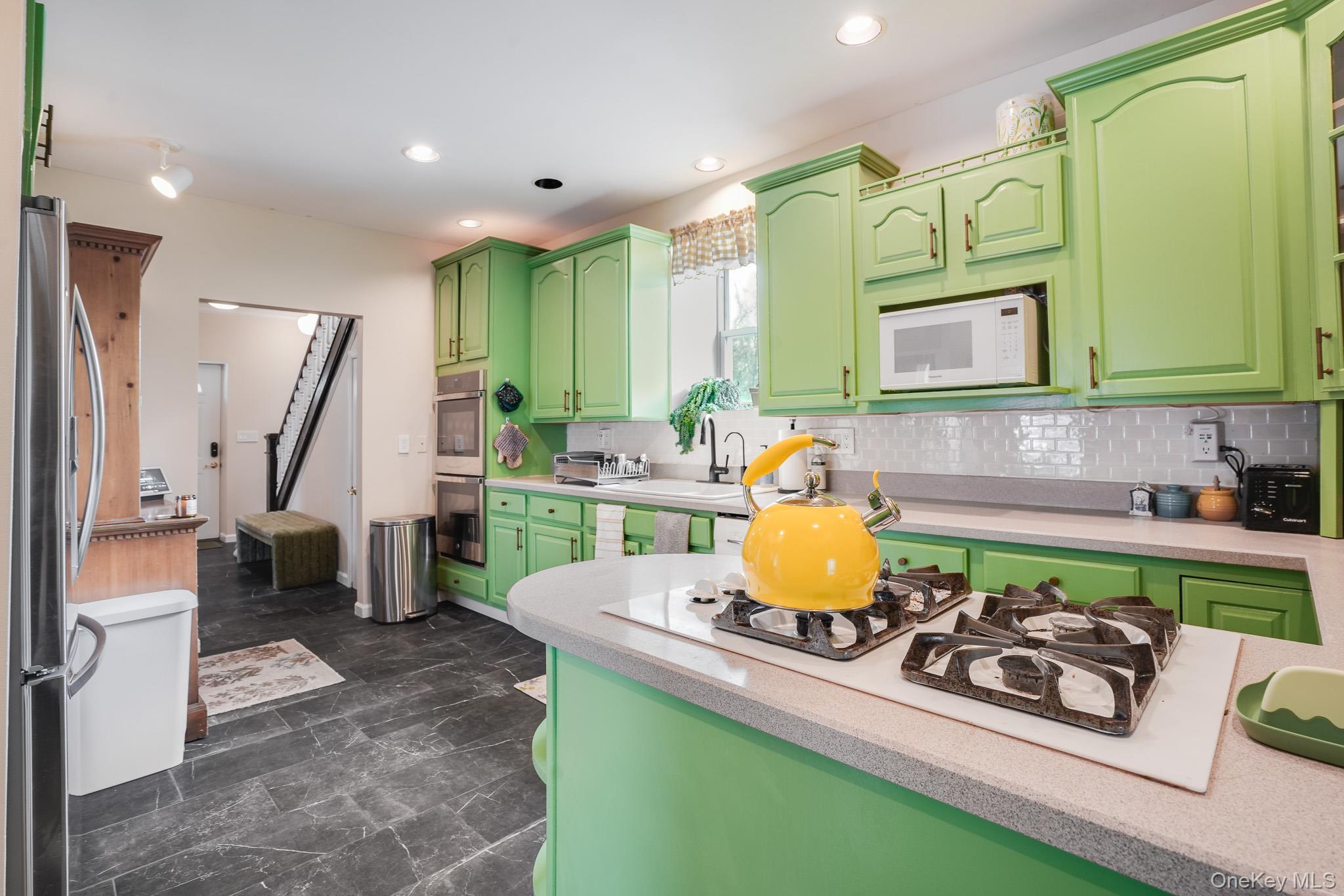 Single Family Gardnertown  Orange County, NY 12550, MLS-966666-11