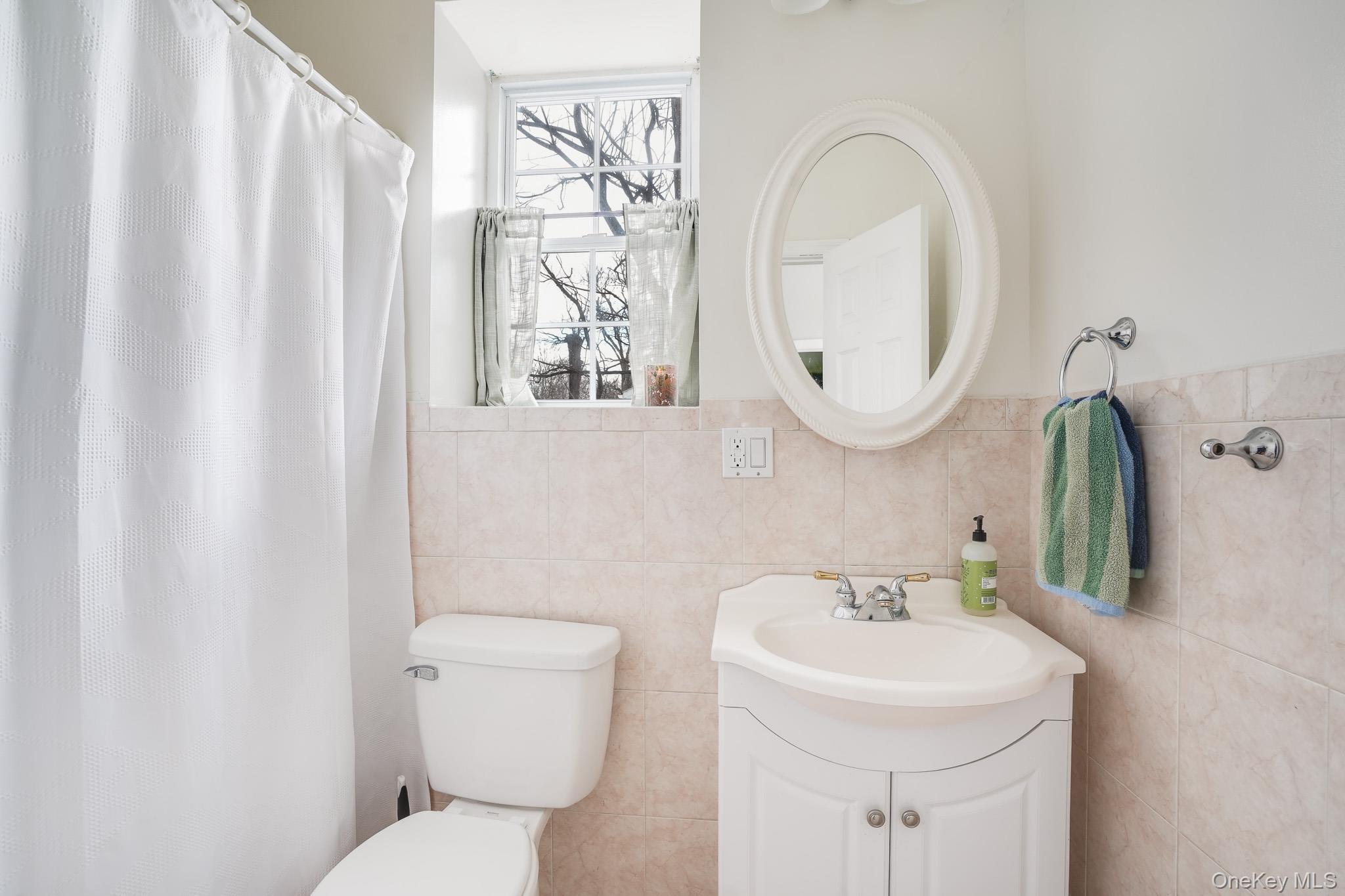 Single Family Gardnertown  Orange County, NY 12550, MLS-966666-16