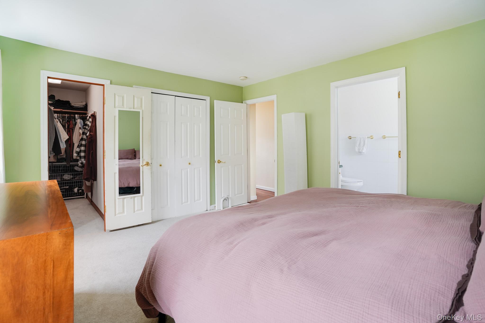 Single Family Gardnertown  Orange County, NY 12550, MLS-966666-22