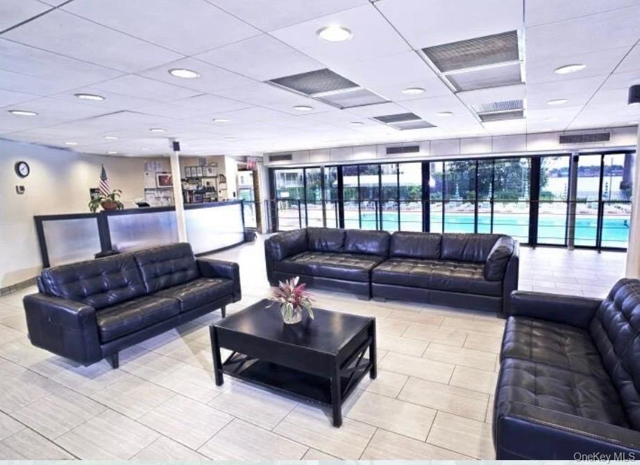 Coop 166th  Queens, NY 11357, MLS-966673-11